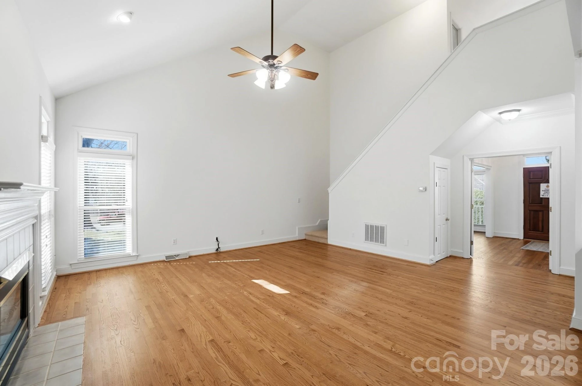 8044 Hawk Crest Court - Photo 20