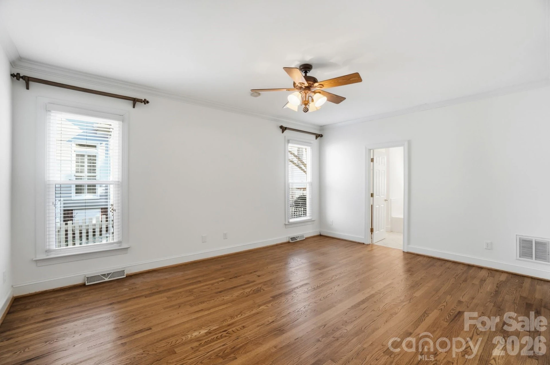 8044 Hawk Crest Court - Photo 25