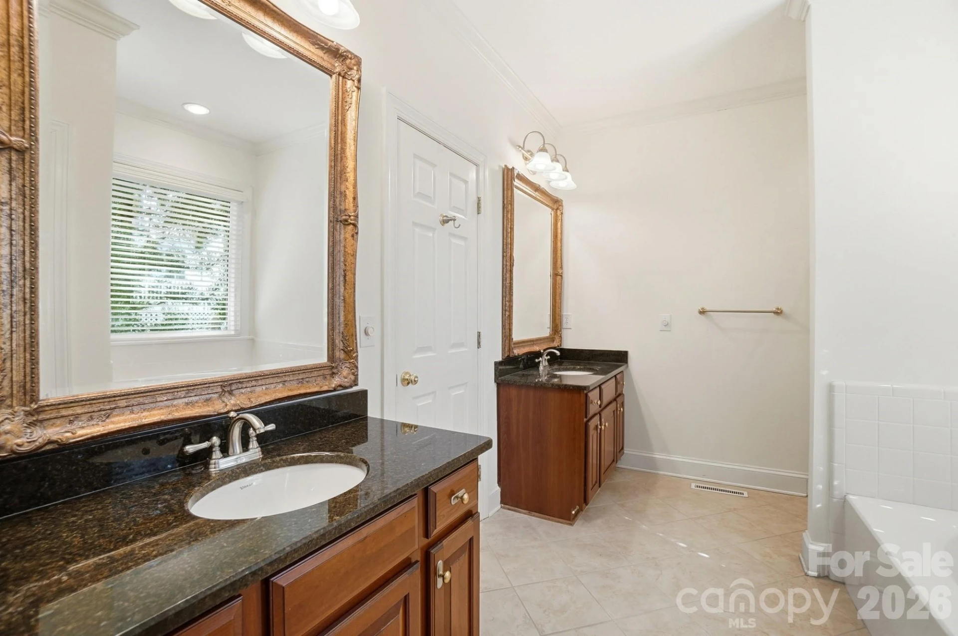 8044 Hawk Crest Court - Photo 27