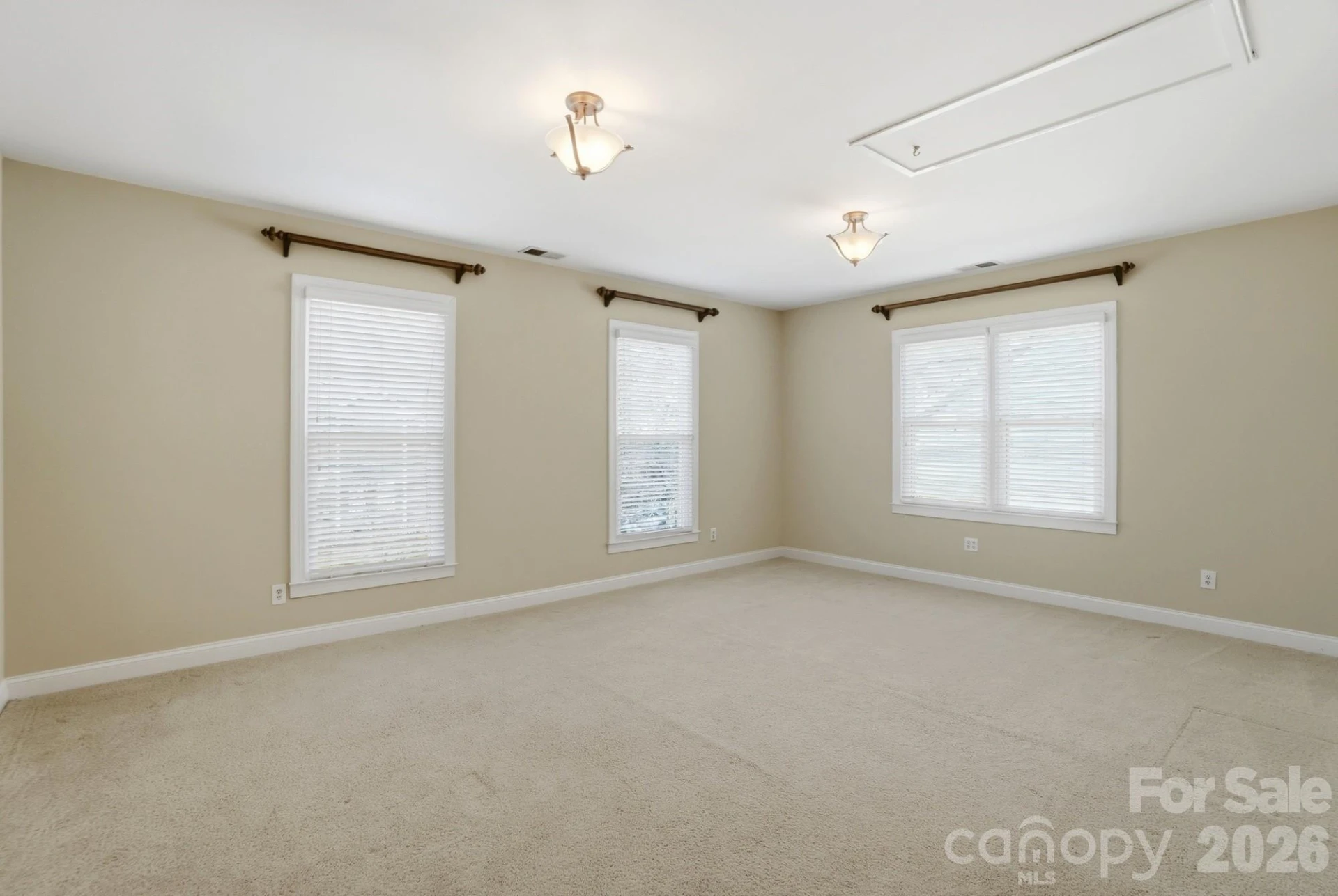 8044 Hawk Crest Court - Photo 34