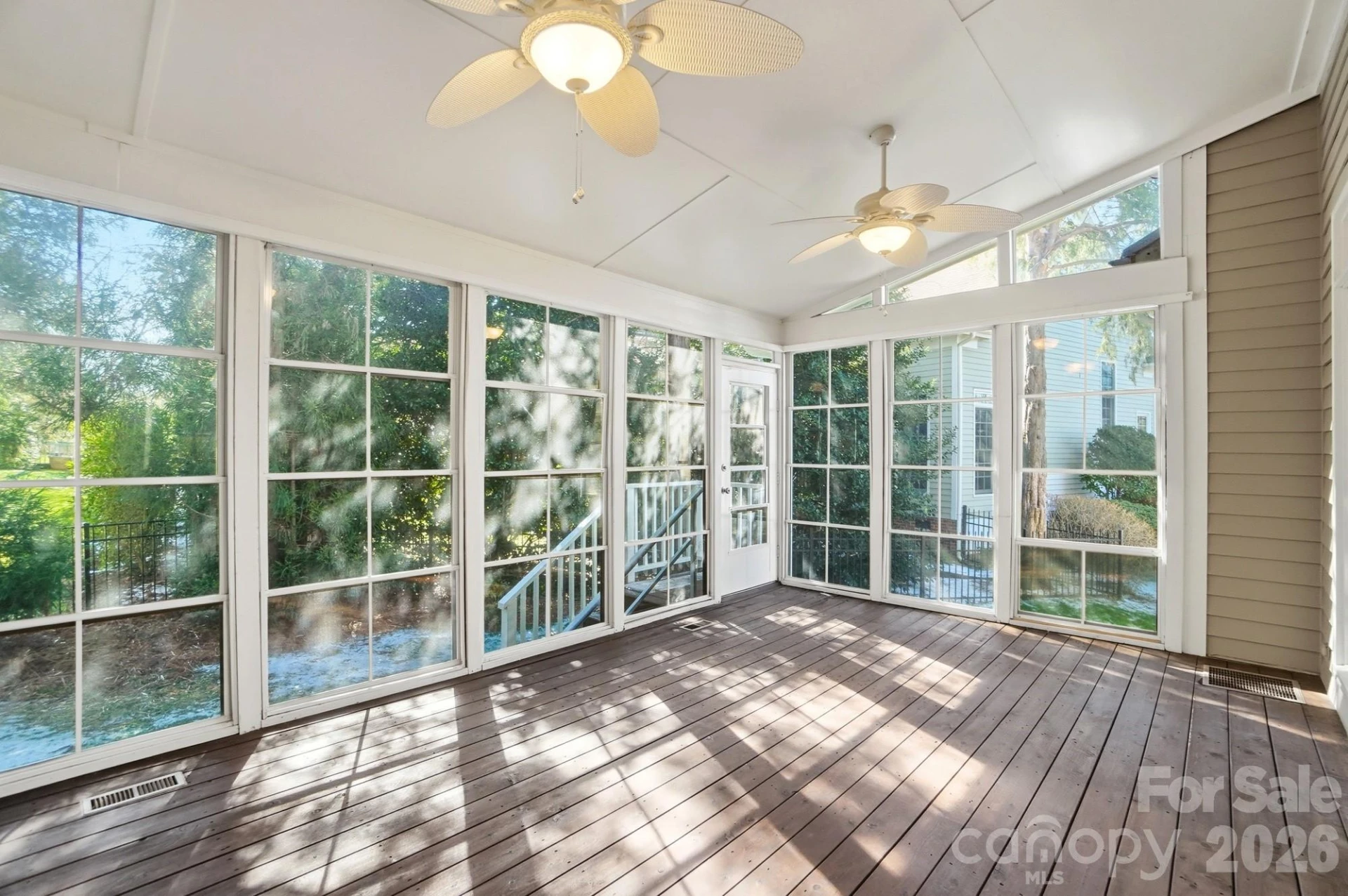 8044 Hawk Crest Court - Photo 38