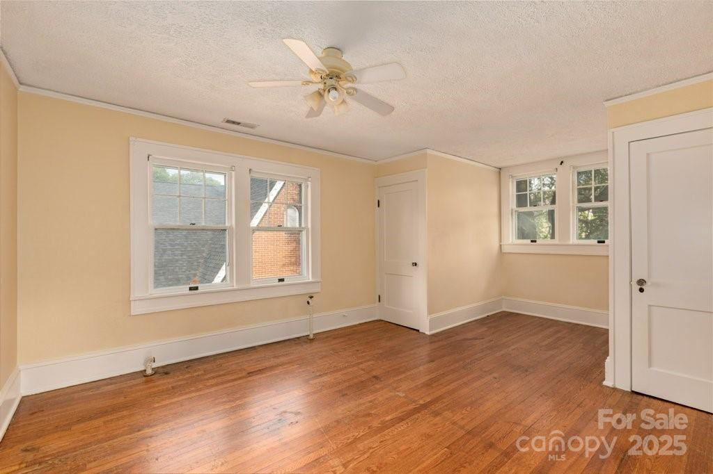 584 Rutherford Road - Photo 14