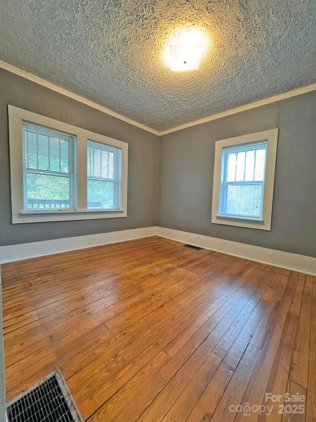 602 Brookshire Street - Photo 11