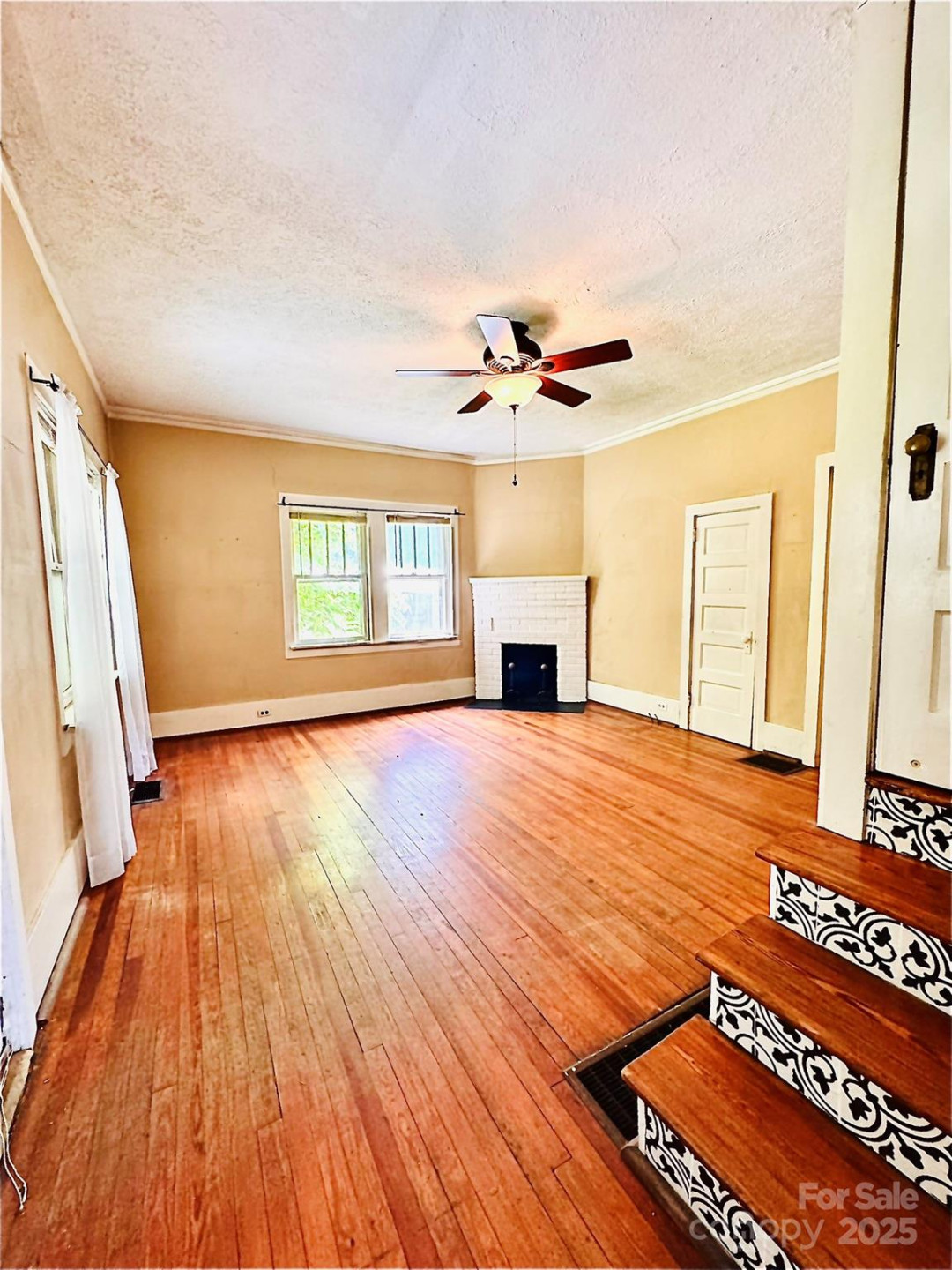 602 Brookshire Street - Photo 8