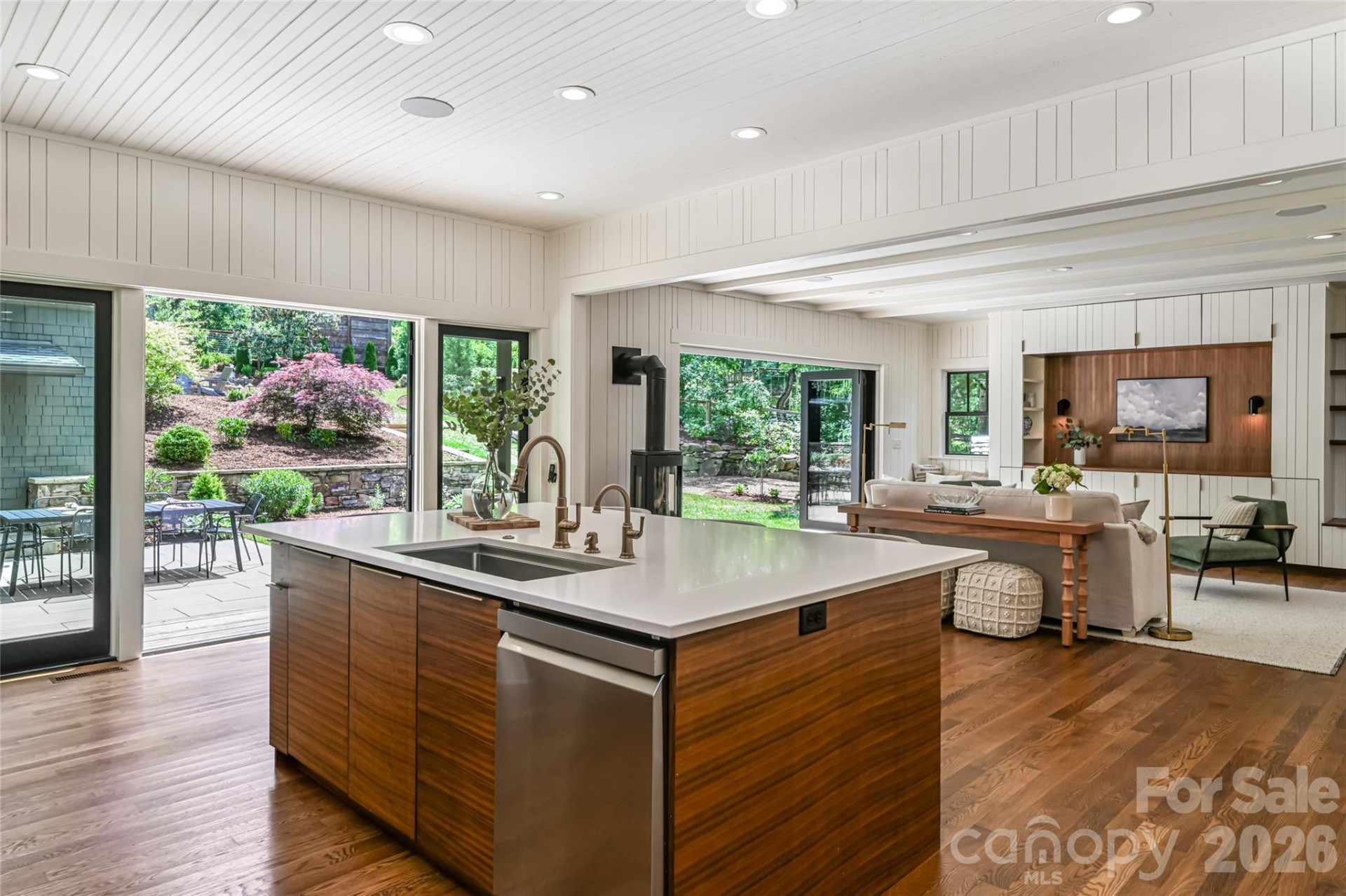 165 Macon Avenue - Photo 43