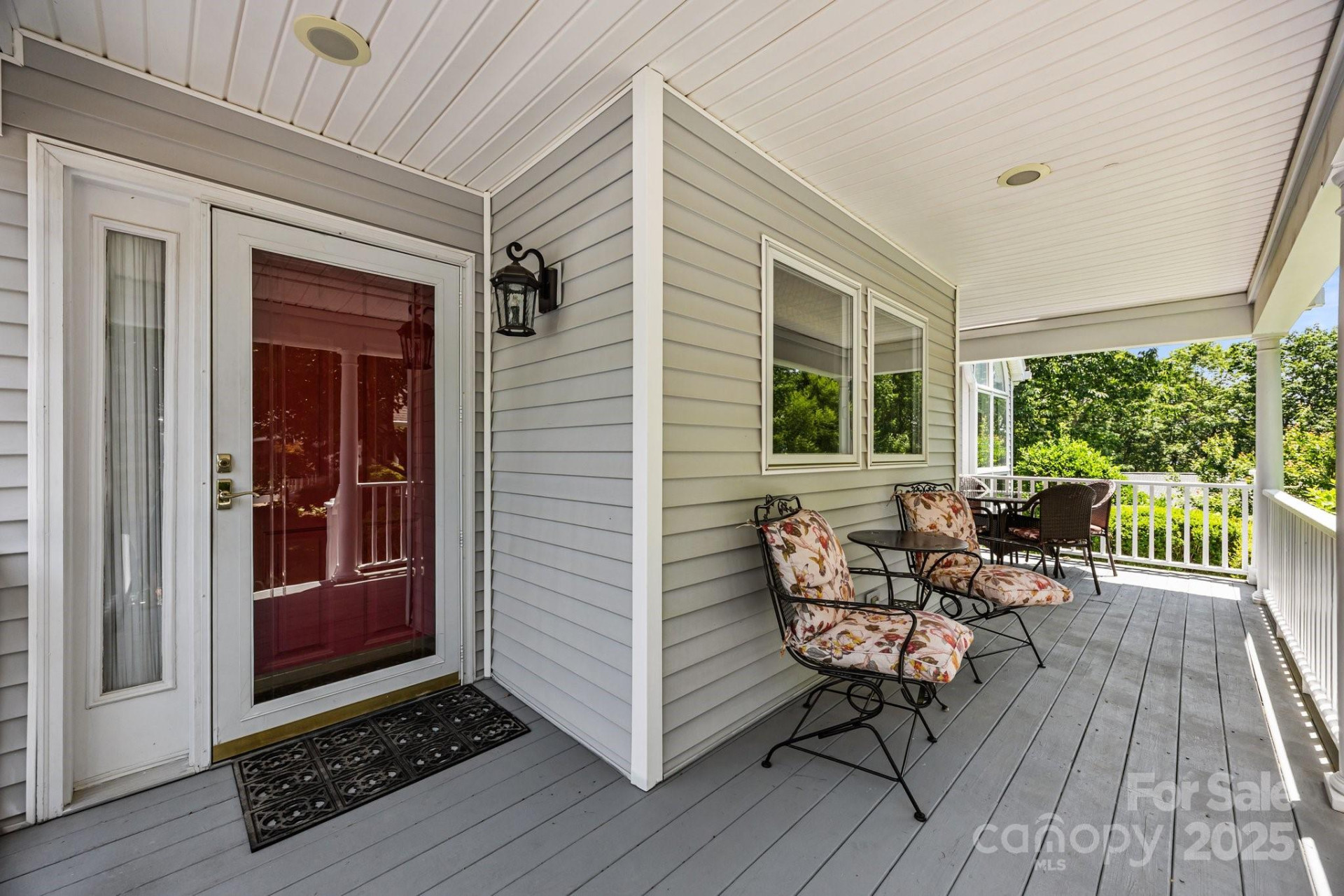123 Carriage Walk Lane - Photo 2
