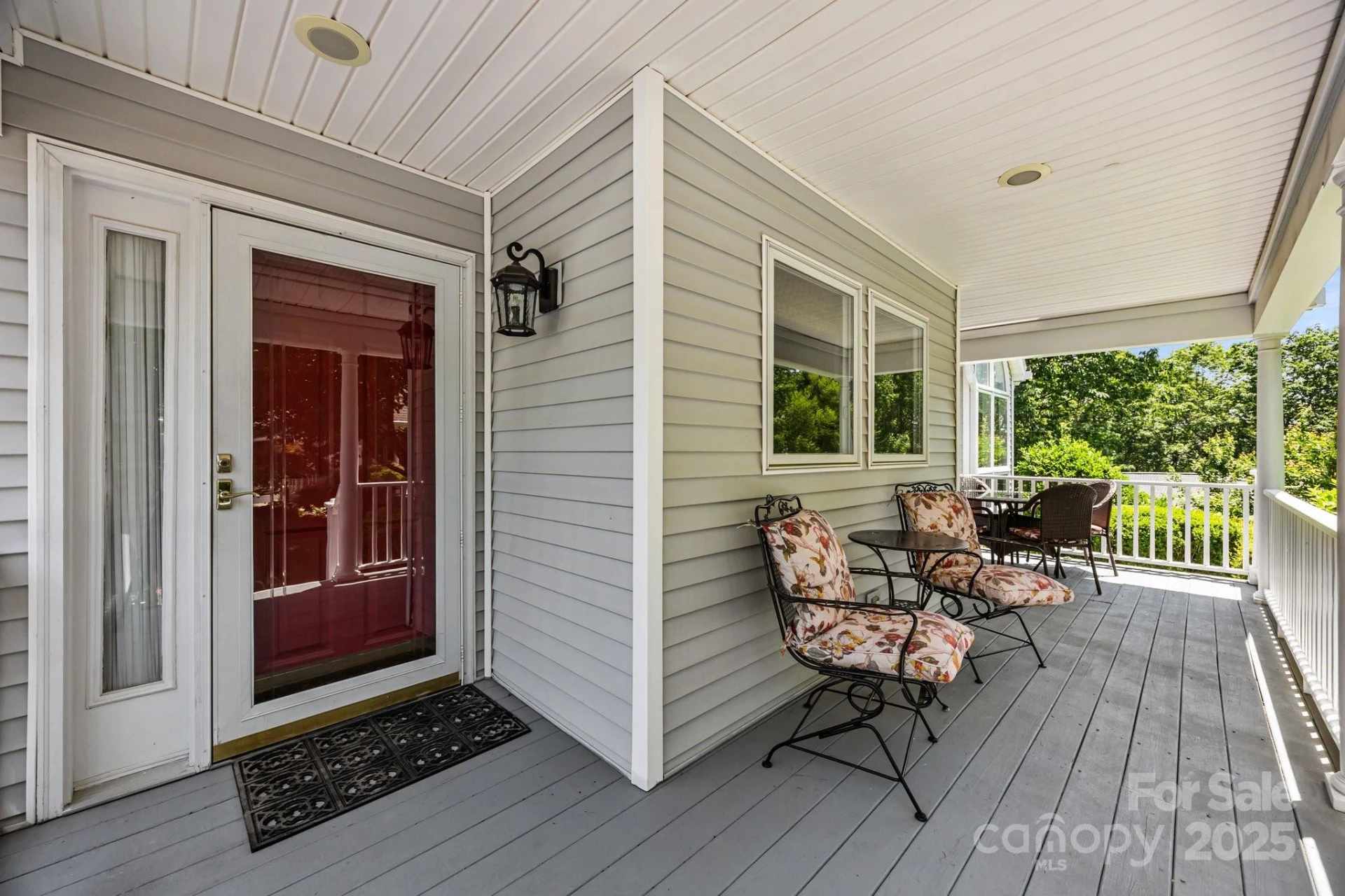 123 Carriage Walk Lane - Photo 2