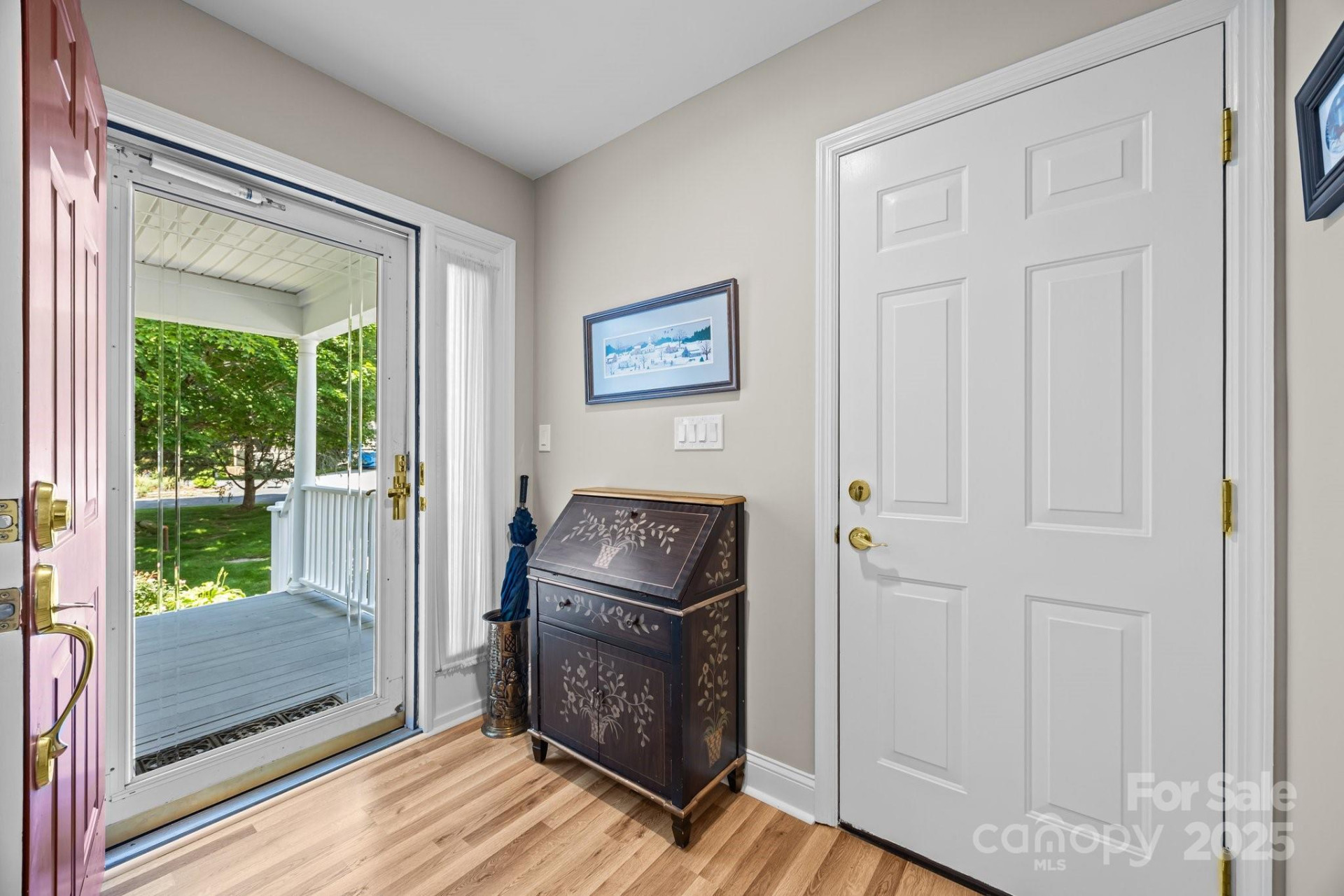 123 Carriage Walk Lane - Photo 3
