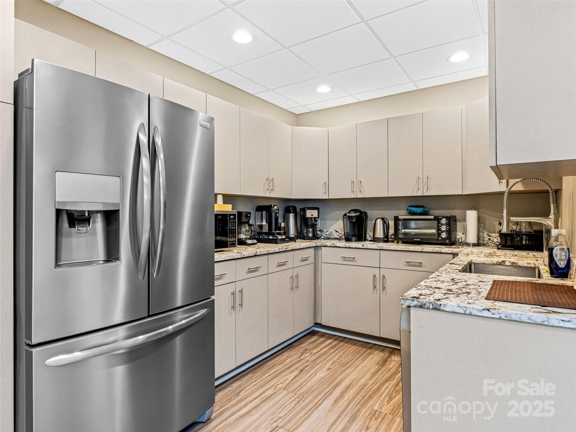 401 Main Street #3 - Photo 19