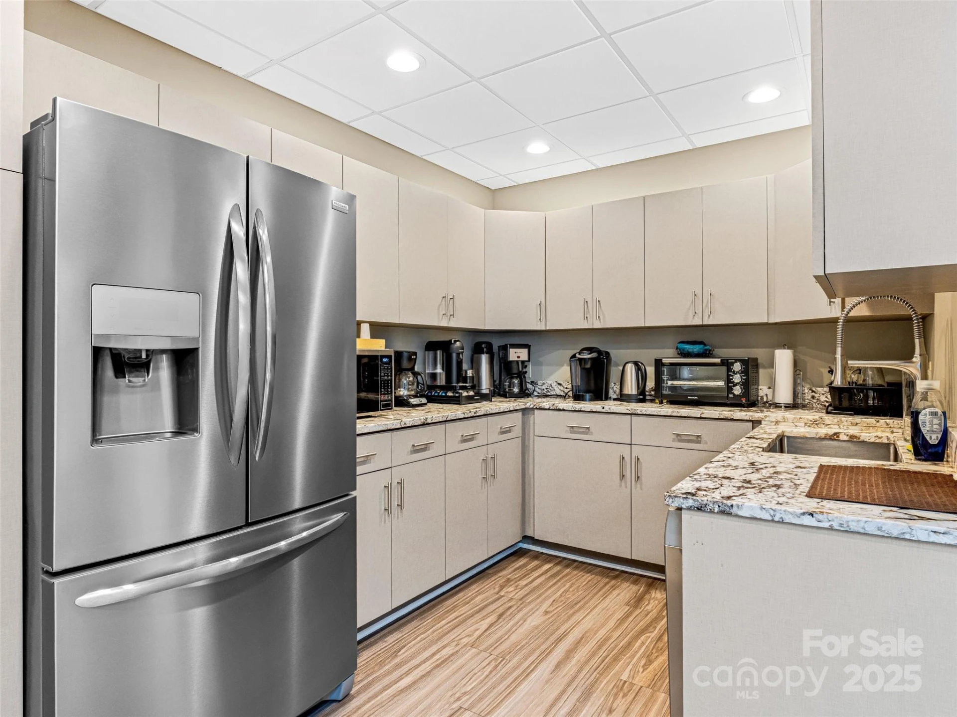401 Main Street #3 - Photo 19