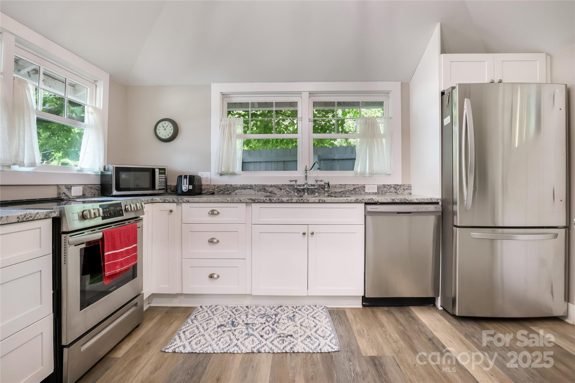 22 Moore Circle - Photo 8