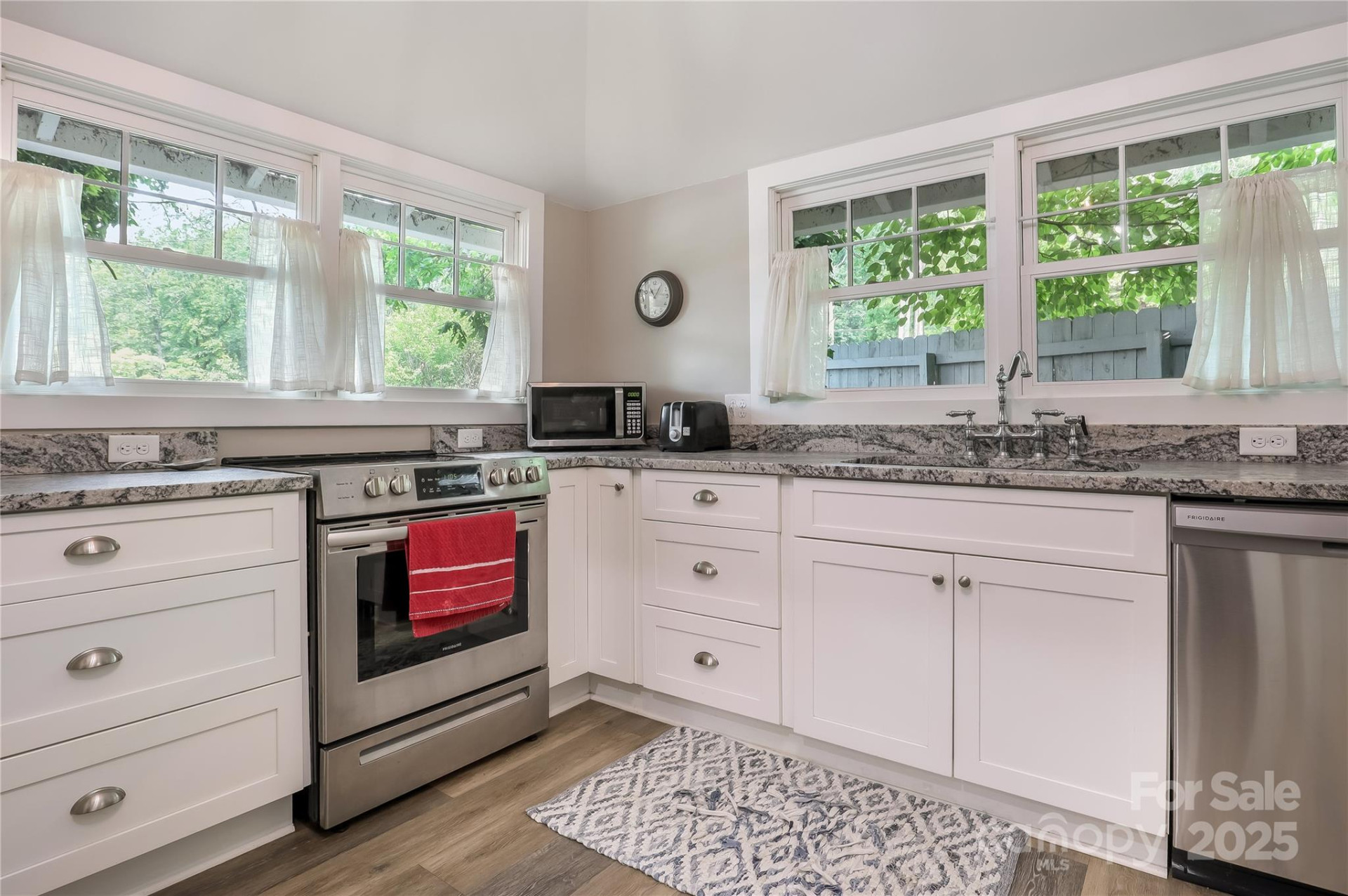 22 Moore Circle - Photo 9