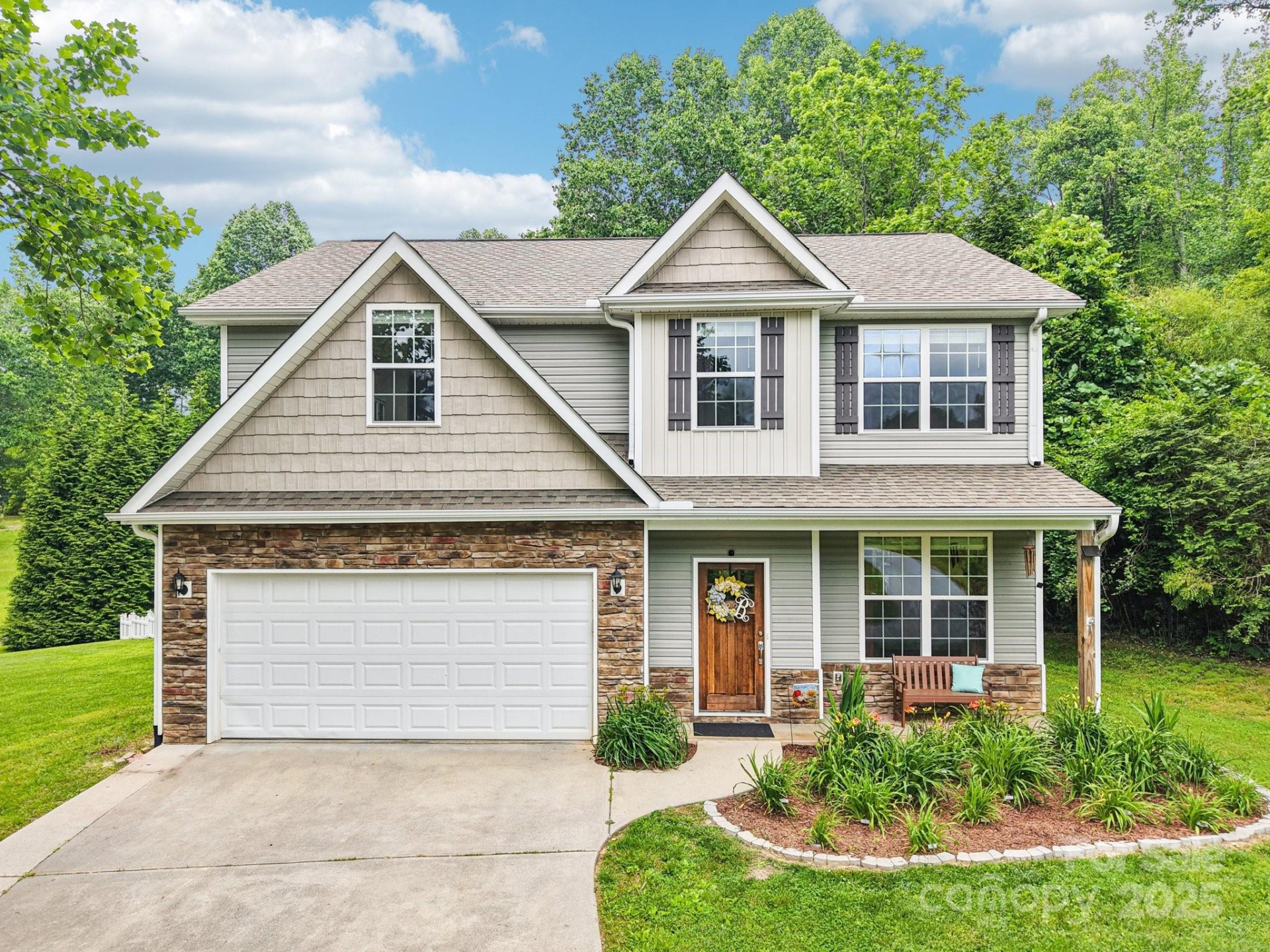 22 Streamside Drive