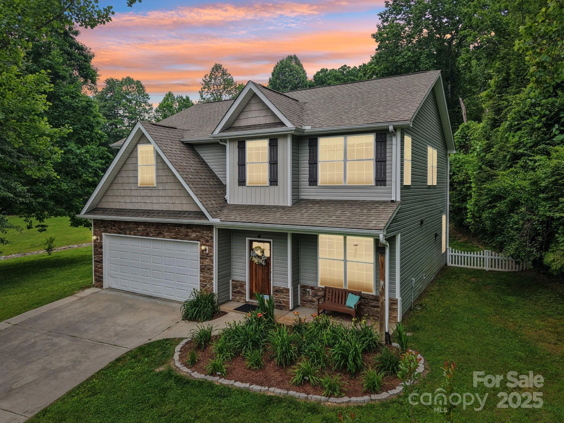 22 Streamside Drive - Photo 2
