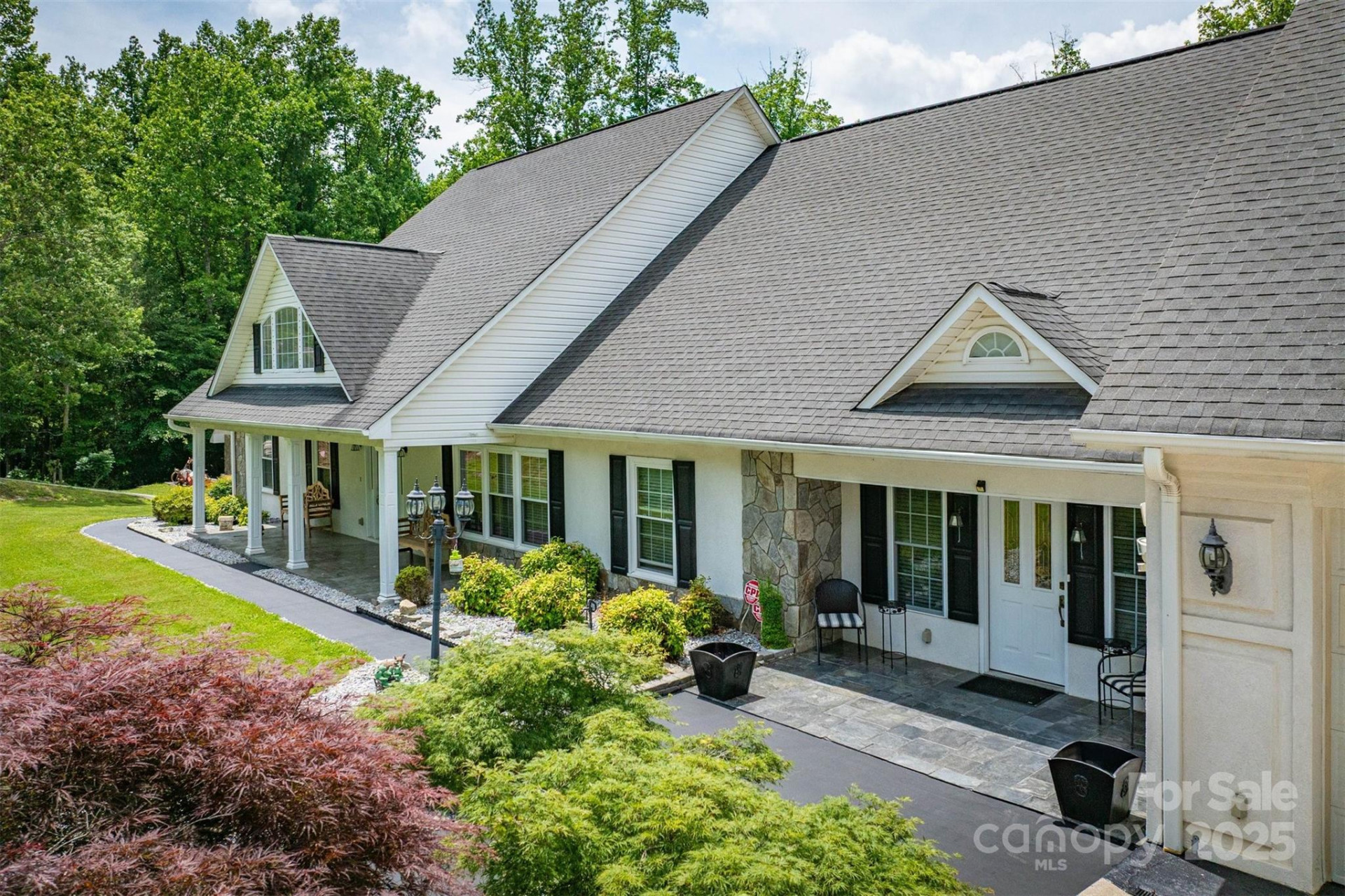 200 Little Acres Drive - Photo 2