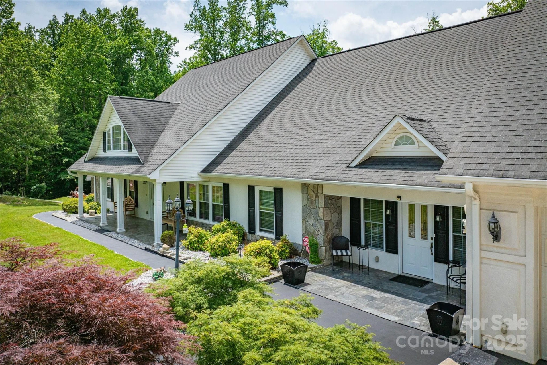 200 Little Acres Drive - Photo 2