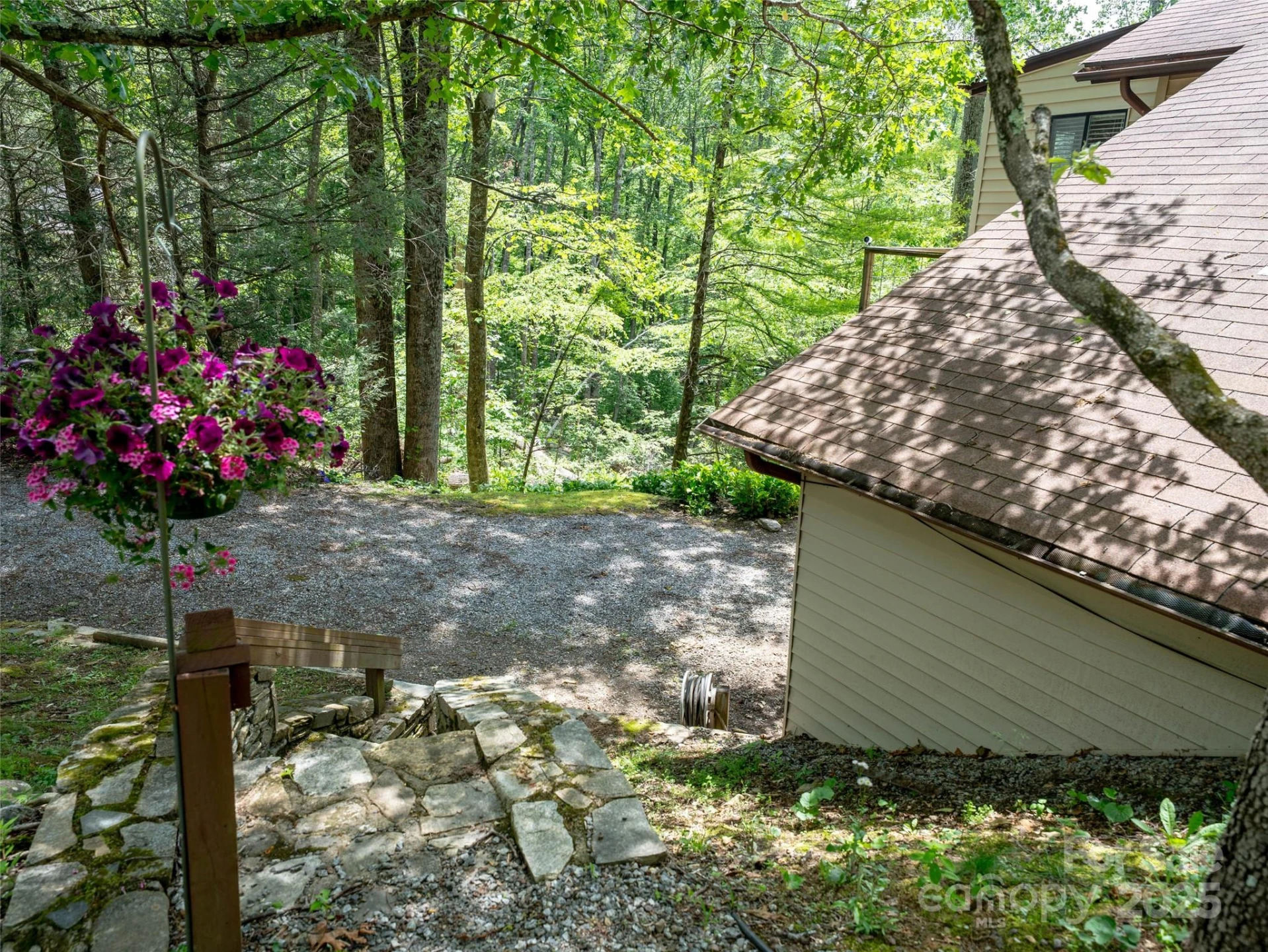 218 McGuffey Ridge Road - Photo 10