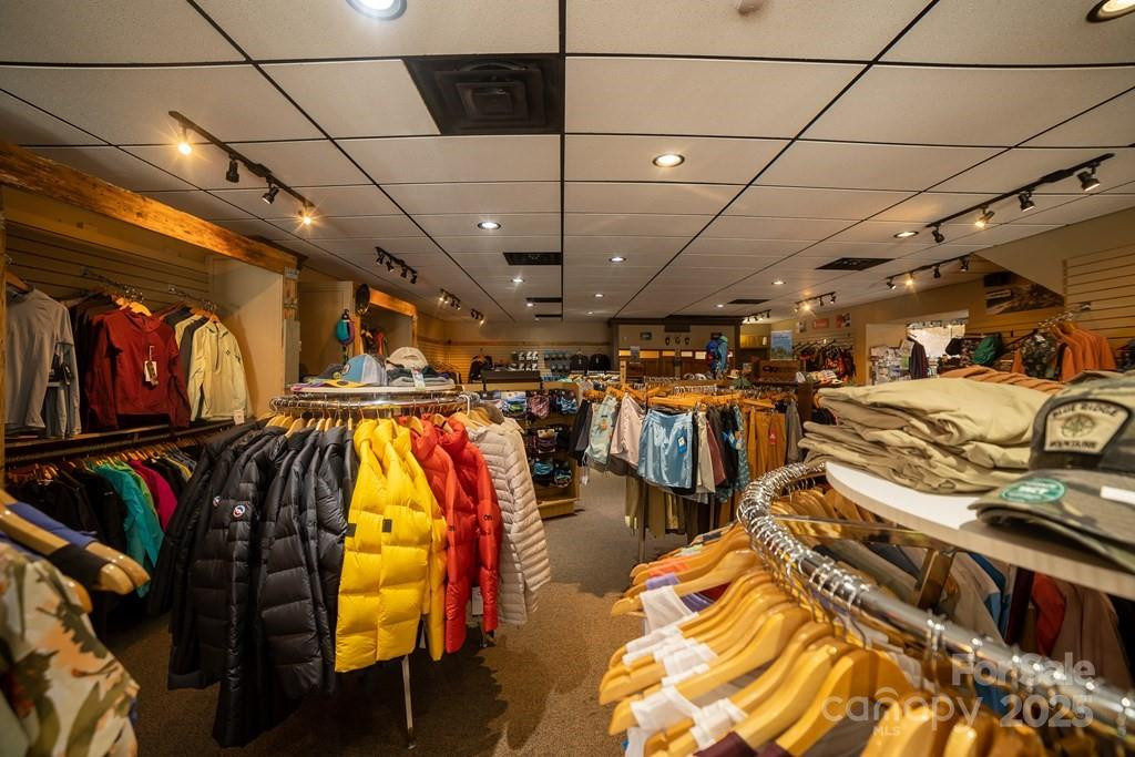 562 Main Street - Photo 11