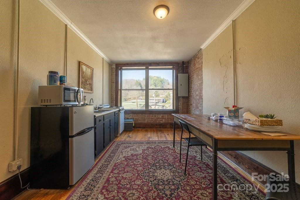 562 Main Street - Photo 31