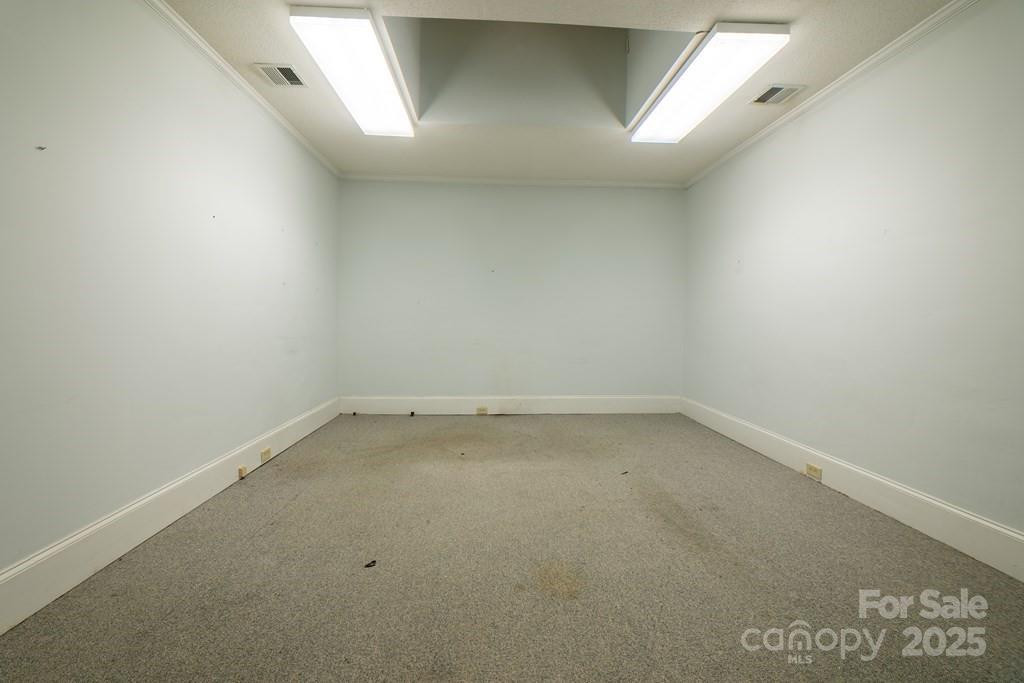 562 Main Street - Photo 35