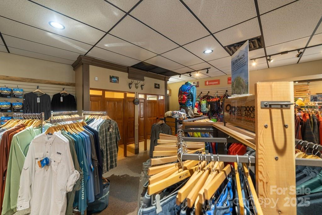 562 Main Street - Photo 7