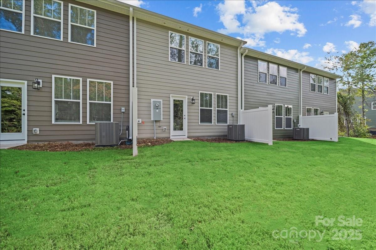 17 Moon Haven Way - Photo 5