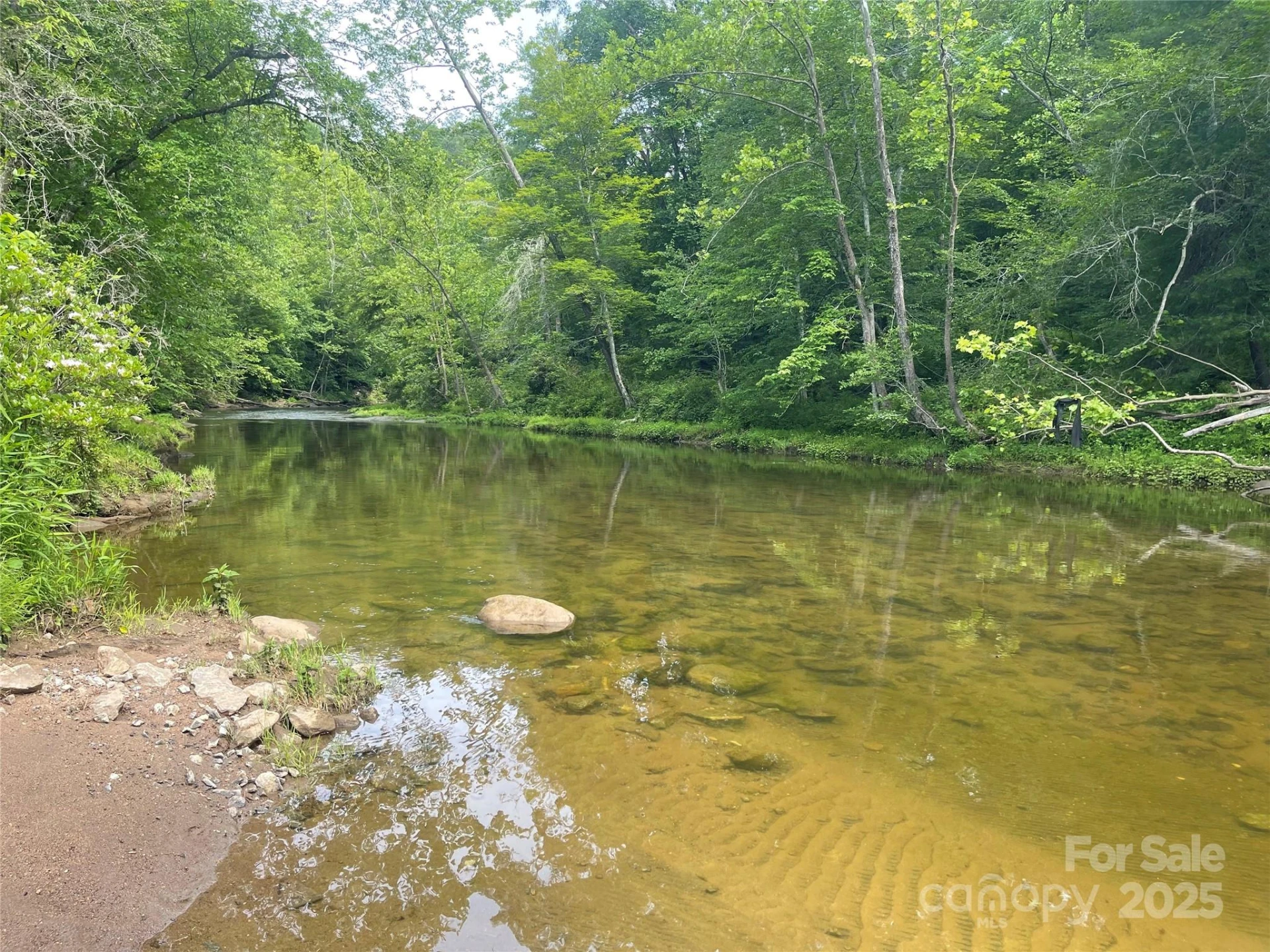 2633 Canada Road - Photo 9