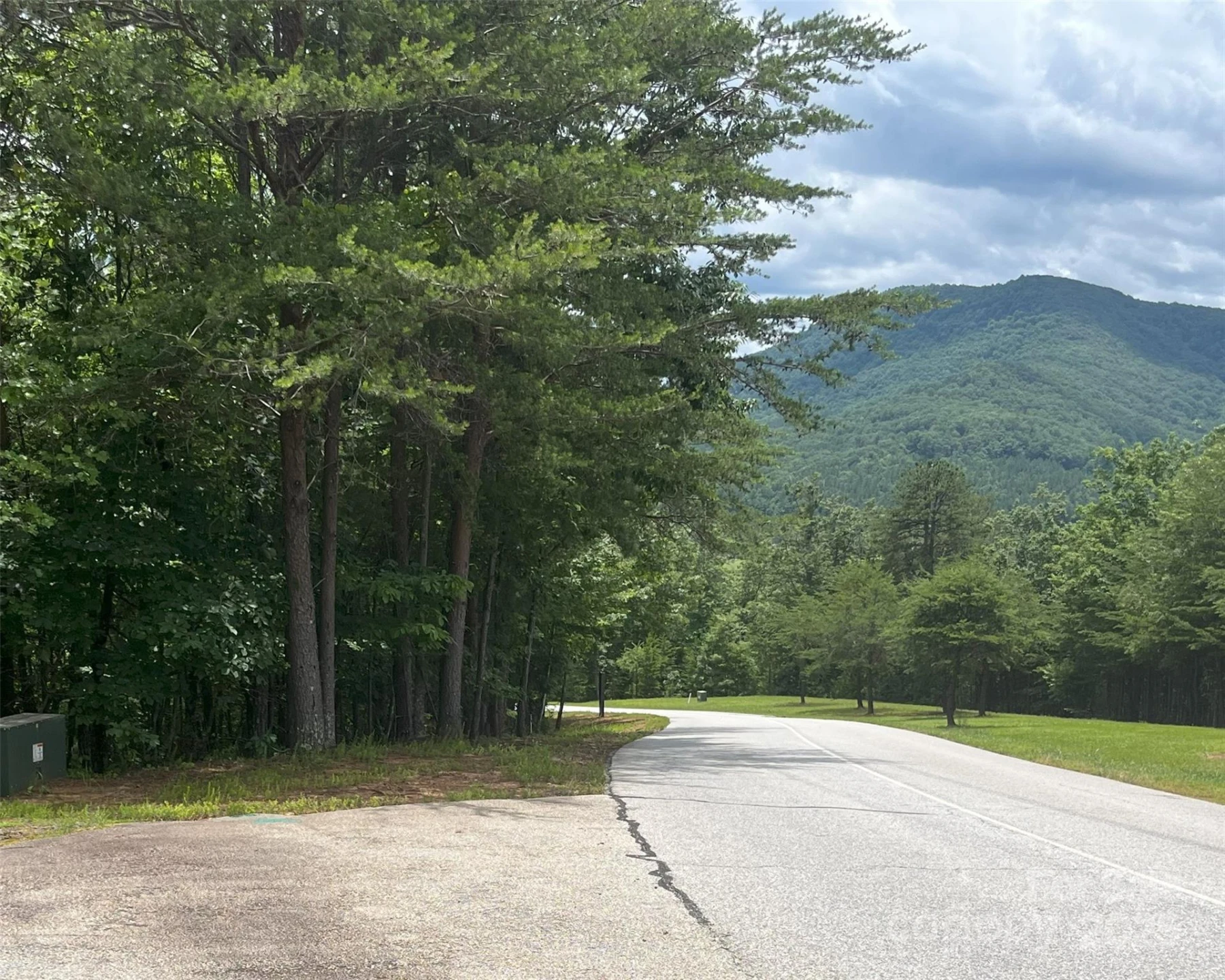 00 Deep Gap Road #59