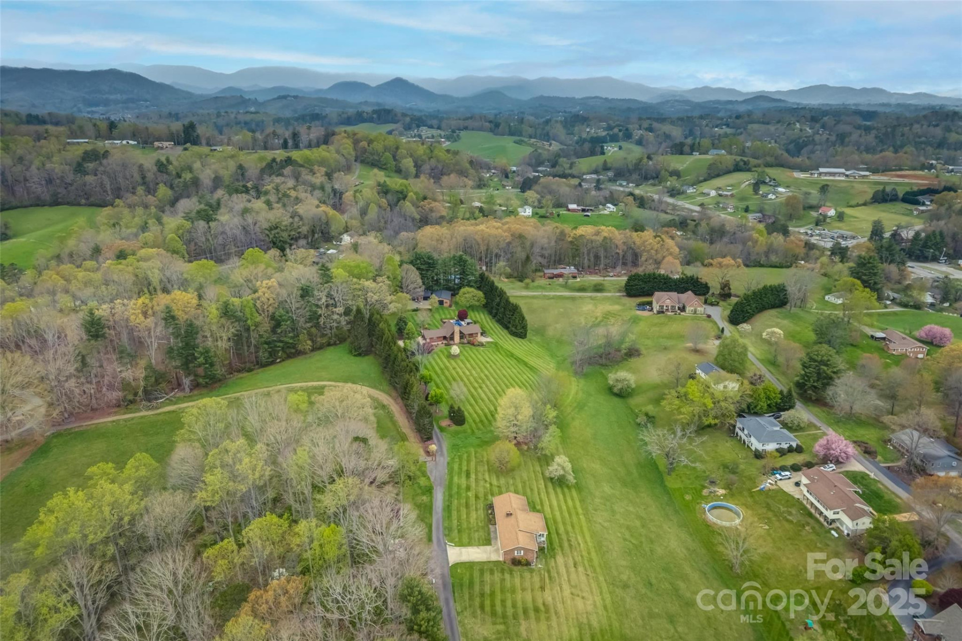 83 Overlook Drive - Photo 34