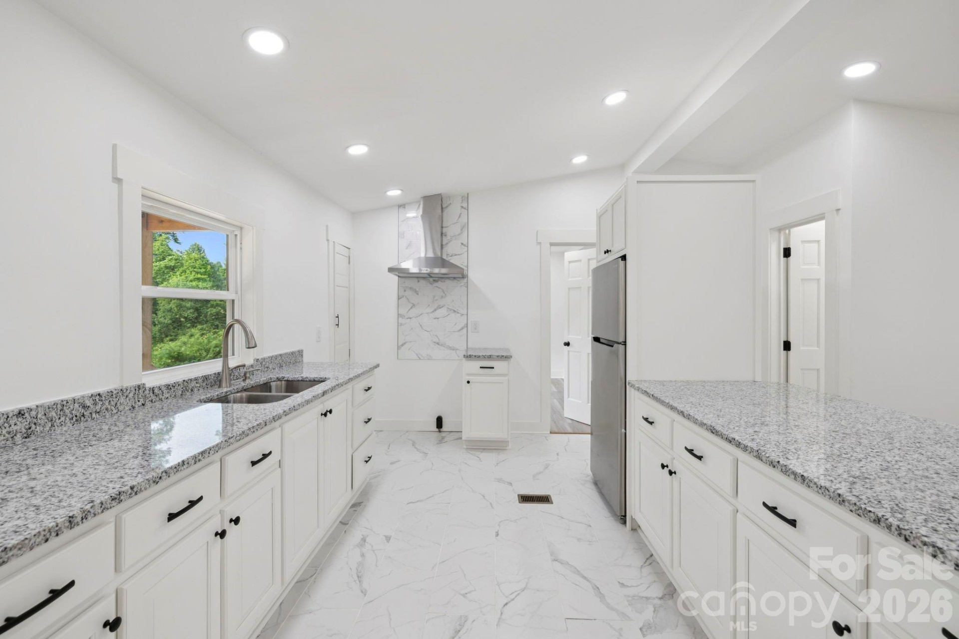 431 Pole Miller Extension - Photo 2