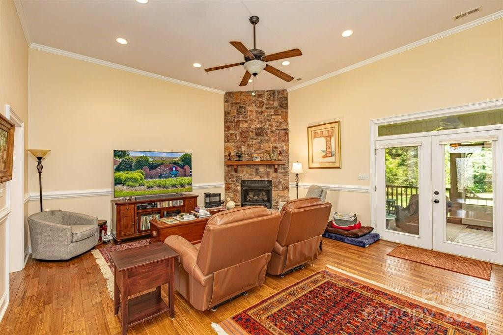 4004 3rd Court #25 - Photo 17