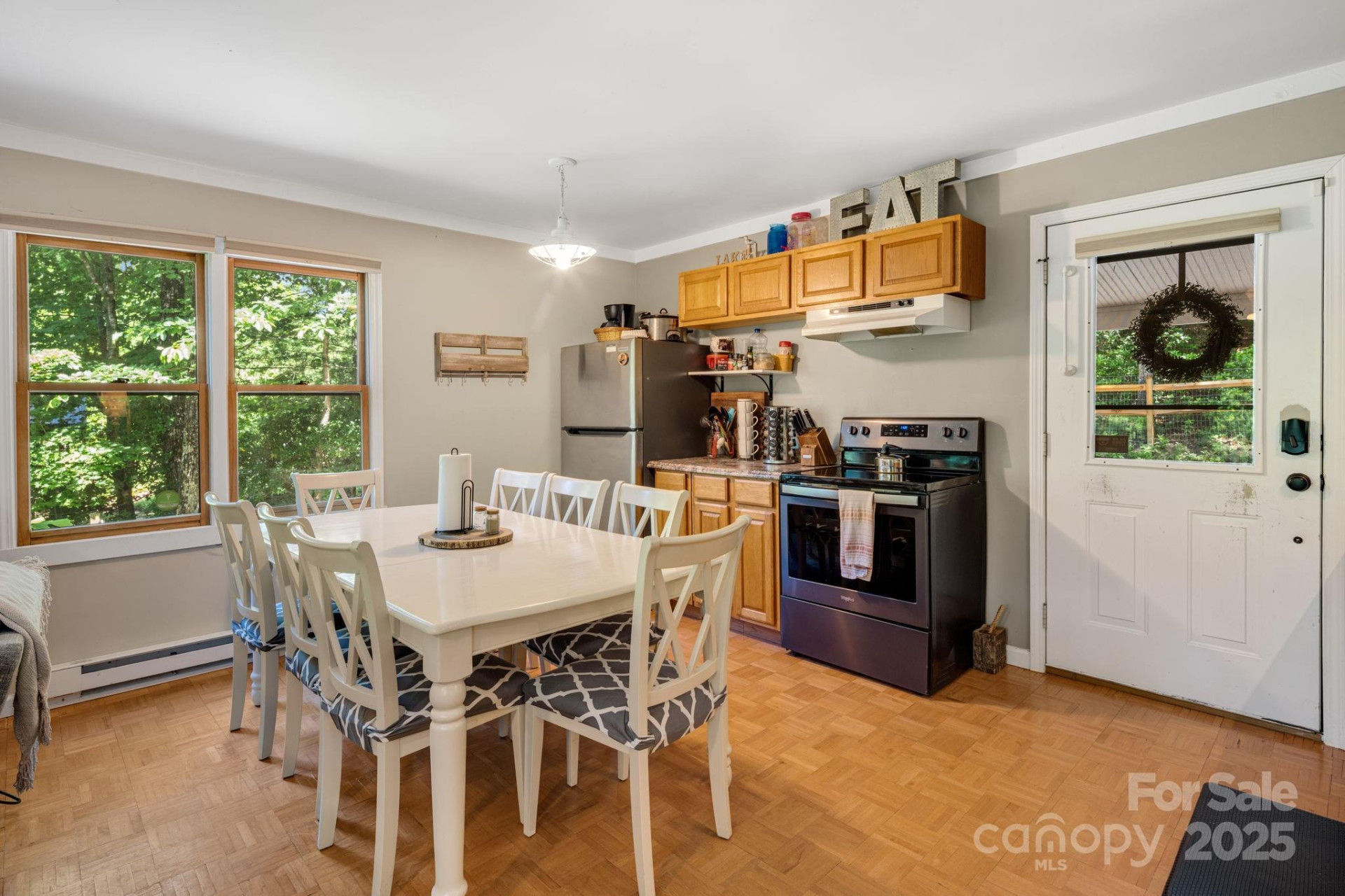 37 Poplar Drive - Photo 6