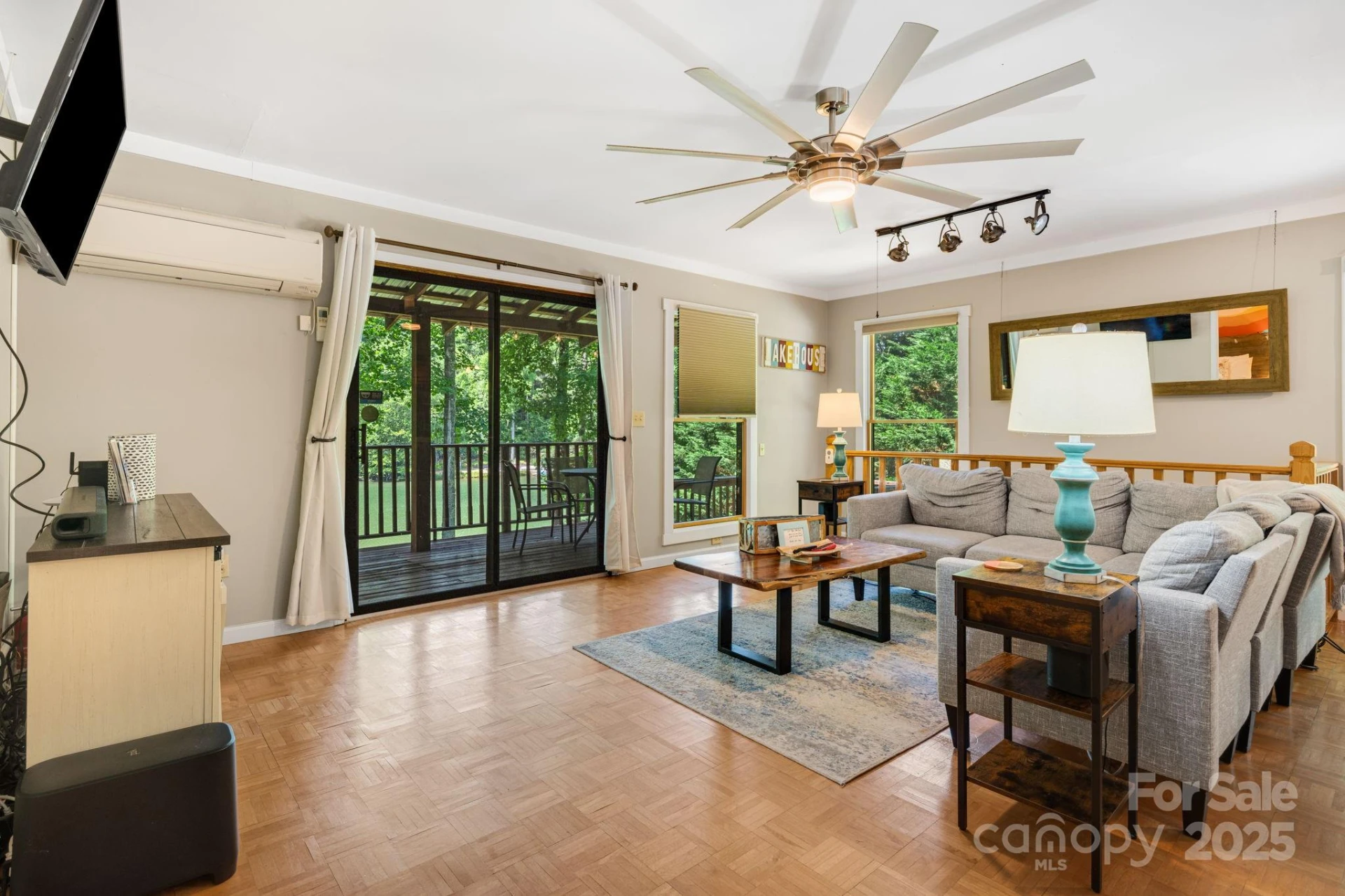 37 Poplar Drive - Photo 10