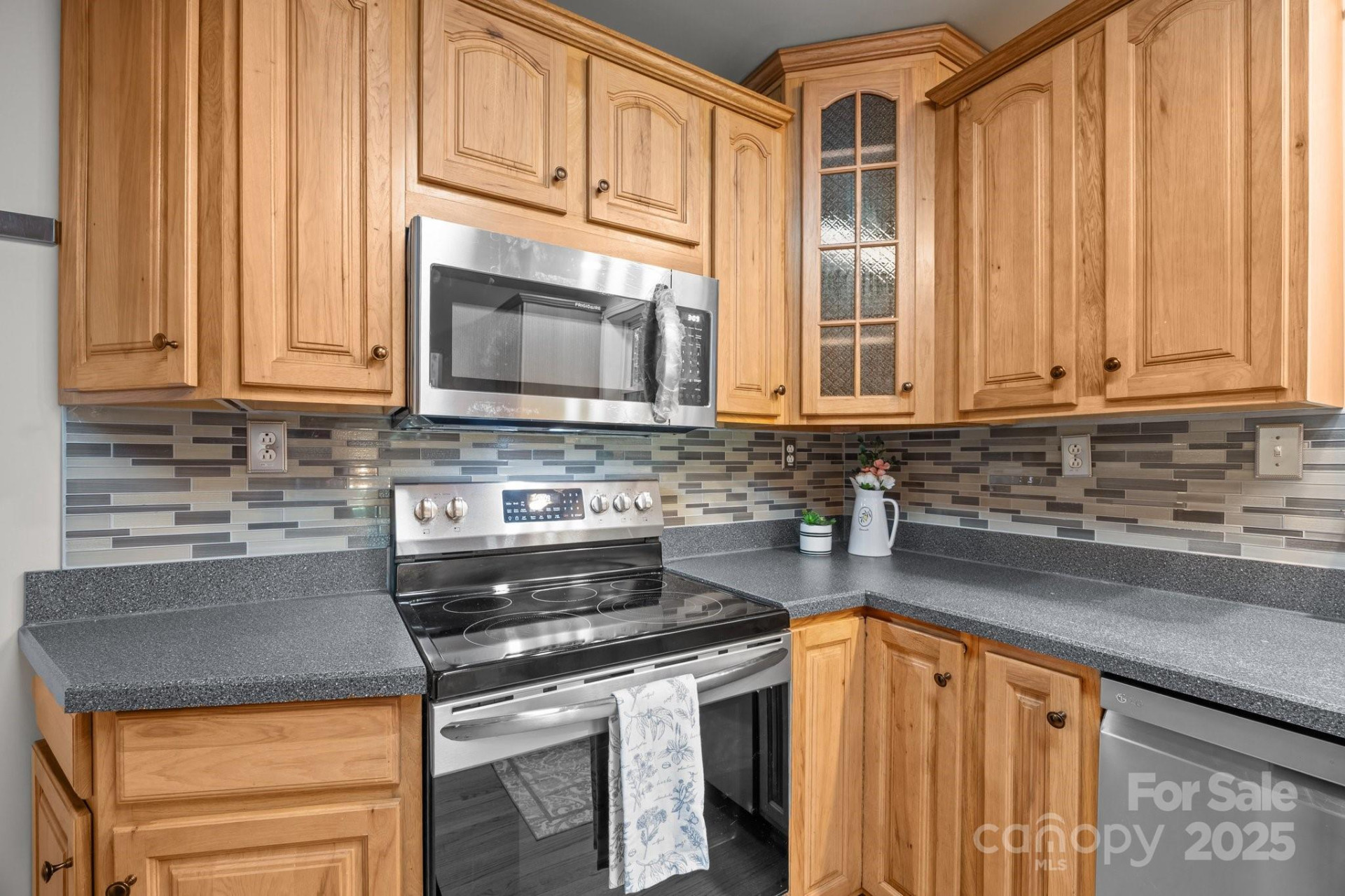 2 Enka Orchard Street - Photo 12