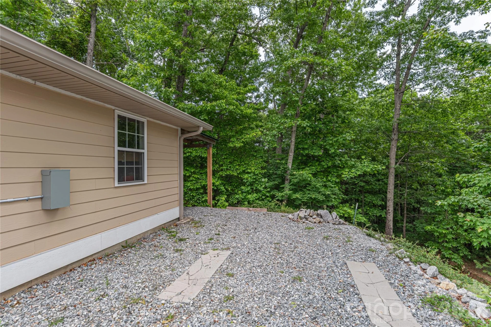 930 Big Raven Lane - Photo 32