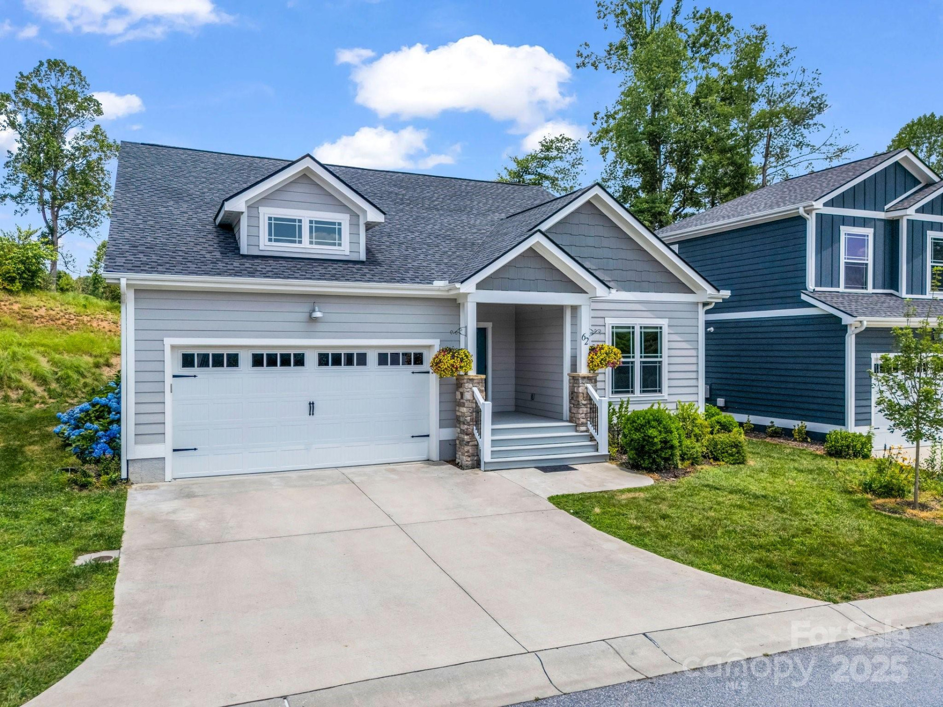62 Leyland Circle - Photo 2