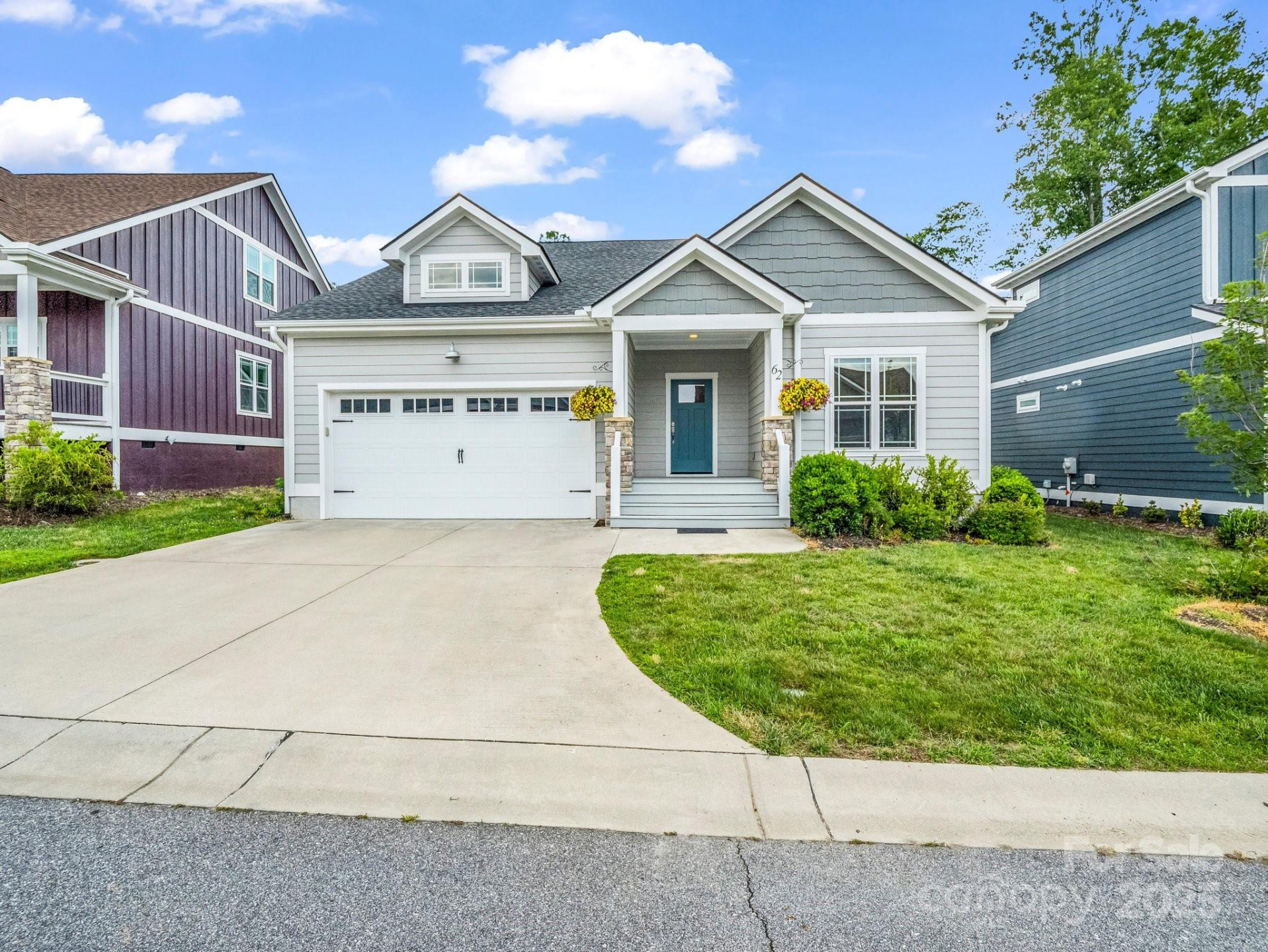 62 Leyland Circle - Photo 3