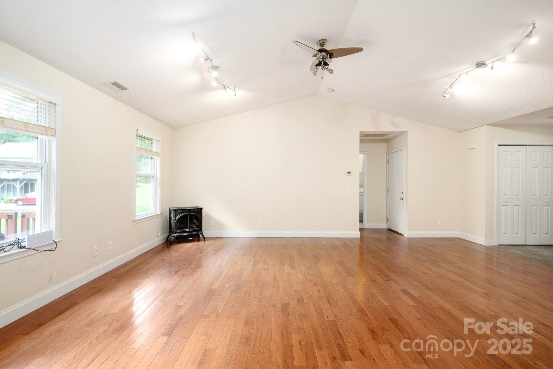 29 Honey Hollow Lane - Photo 8