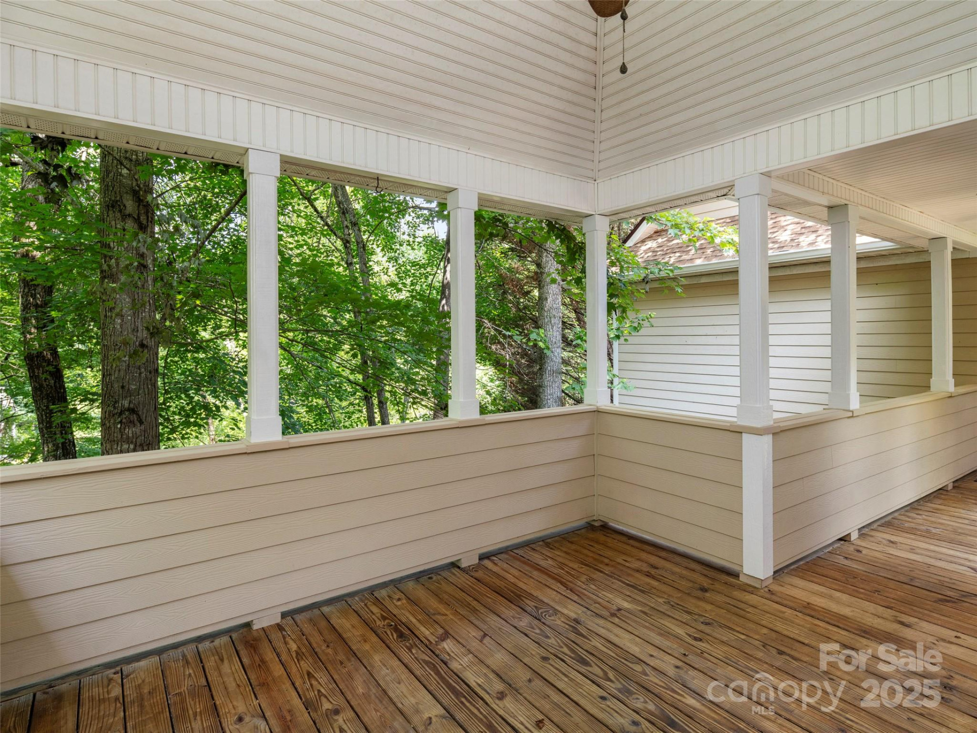 303 Braeside Court - Photo 23