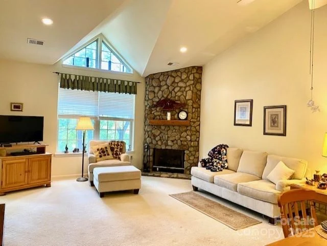 186 Stonecrest Court - Photo 2
