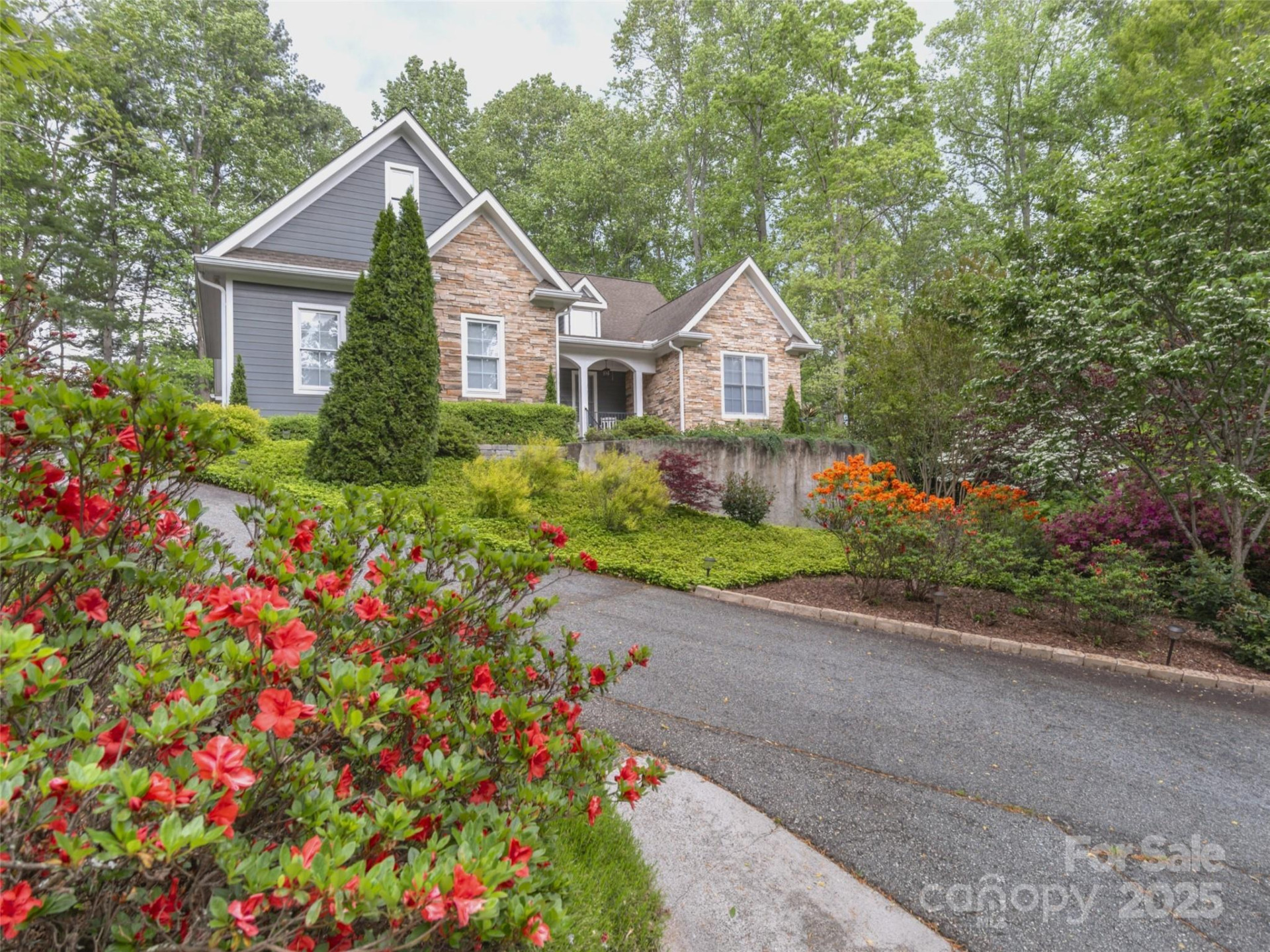 69 Benhurst Court - Photo 40