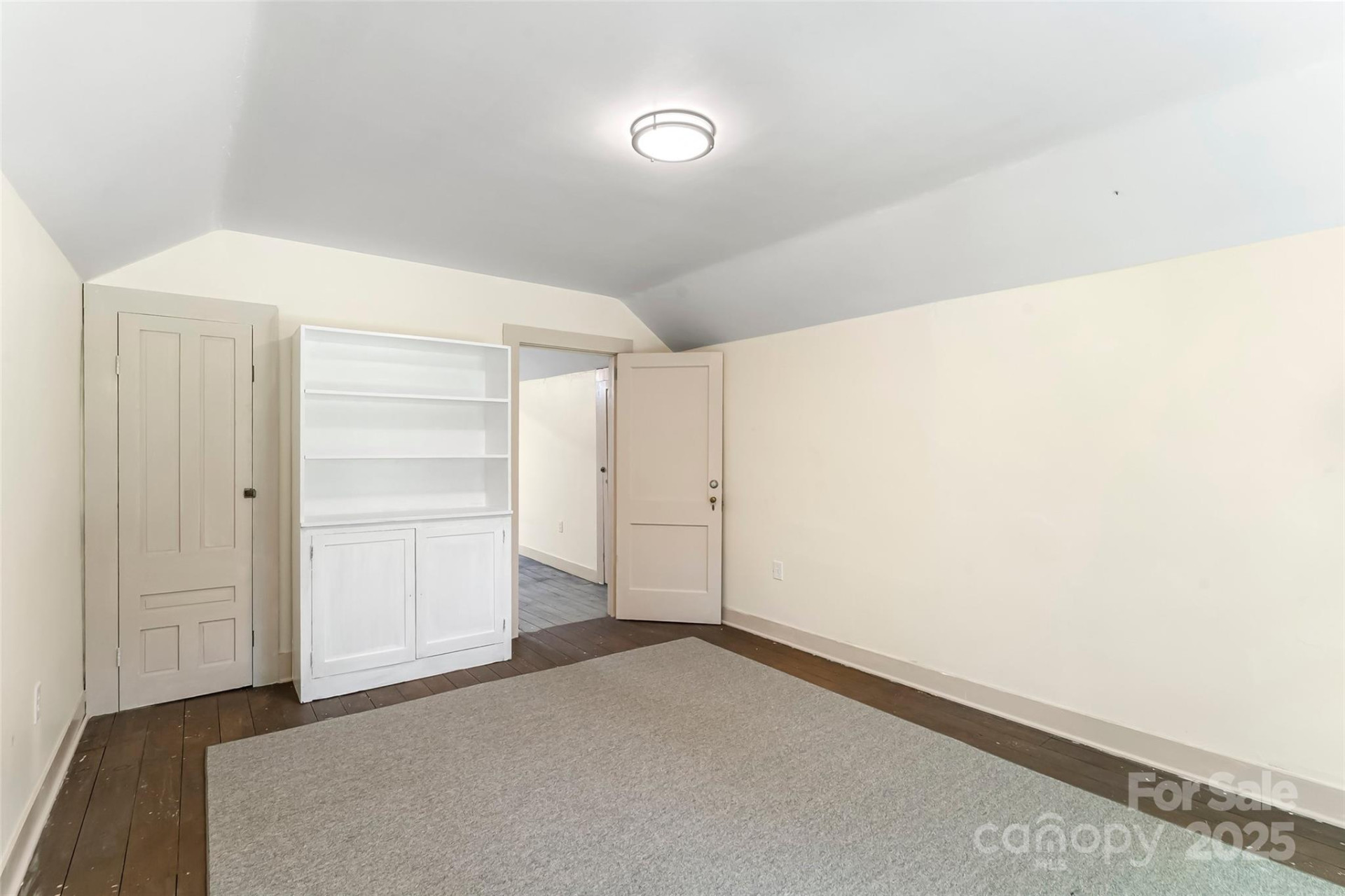302 White Street - Photo 24