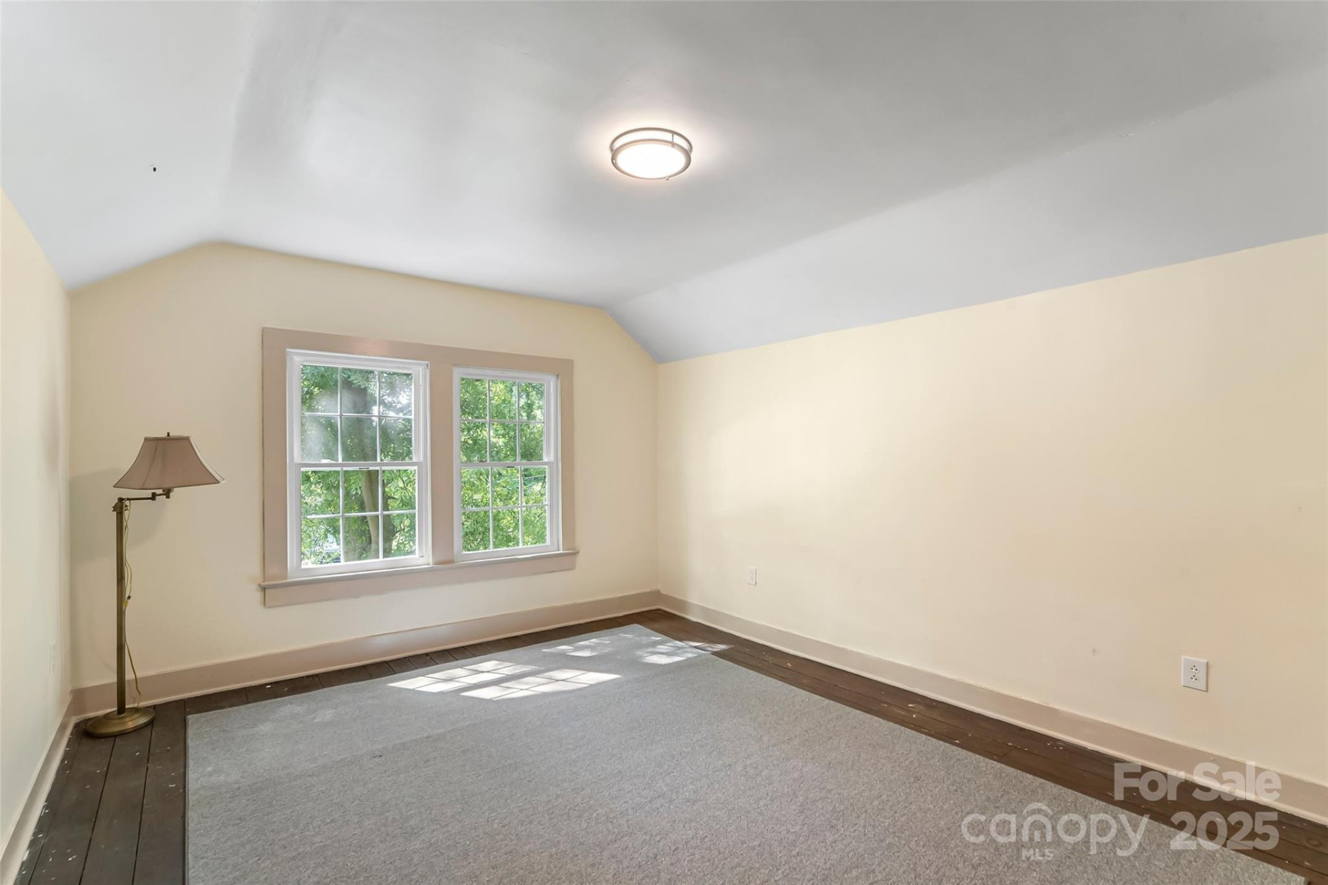 302 White Street - Photo 25