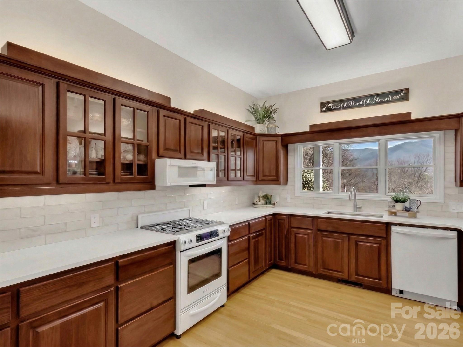 28 Mountain Breeze Drive - Photo 14