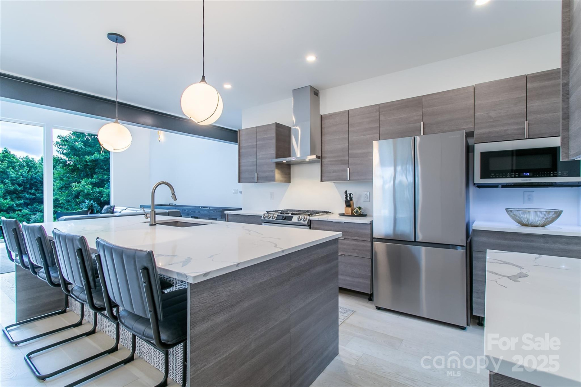 22 Lara Drive - Photo 8