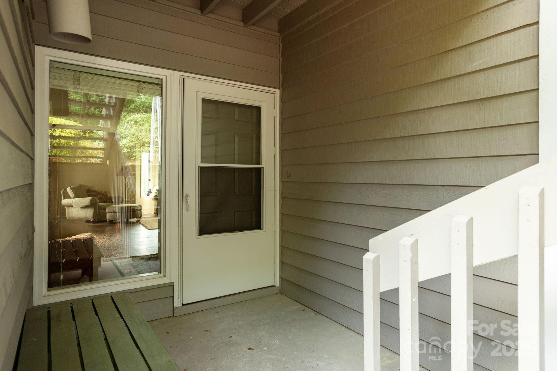 103 GOLFSIDE Drive - Photo 2