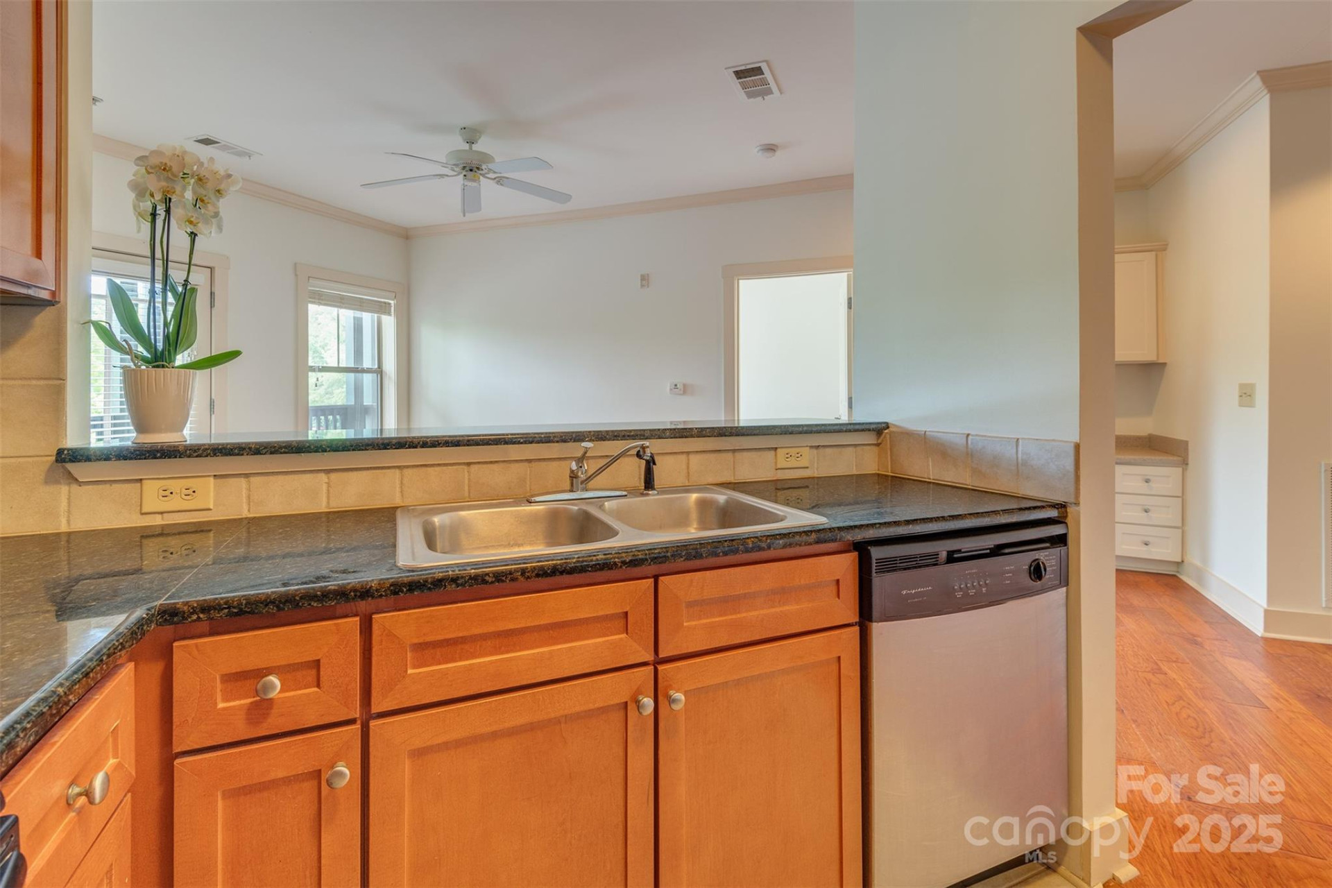 9 Kenilworth Knolls #211 - Photo 5