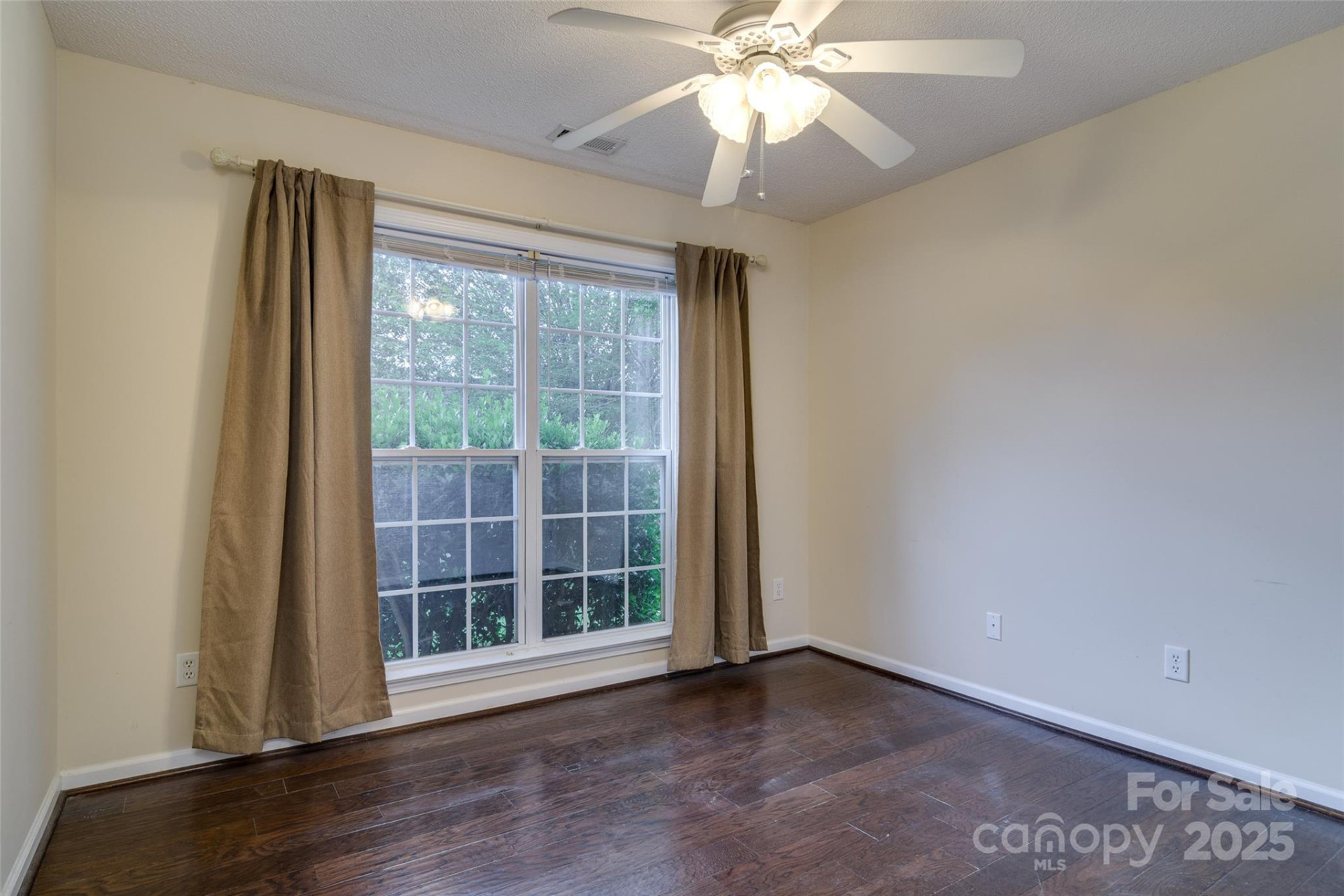 395 Running Briar Road - Photo 22