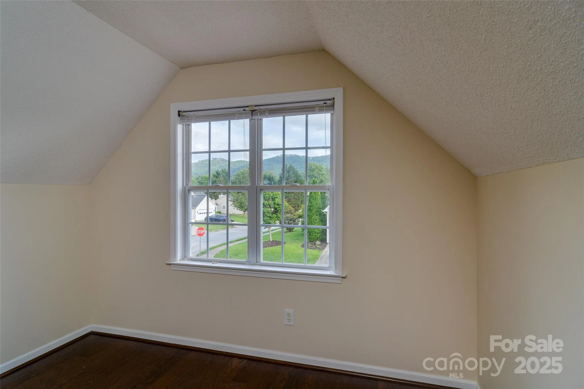 395 Running Briar Road - Photo 28