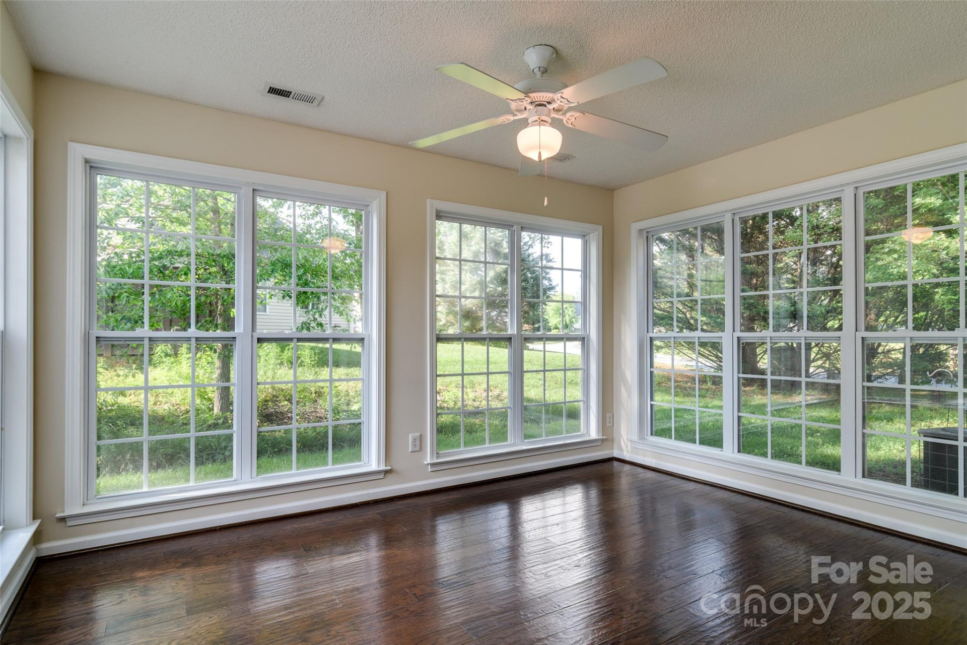 395 Running Briar Road - Photo 10